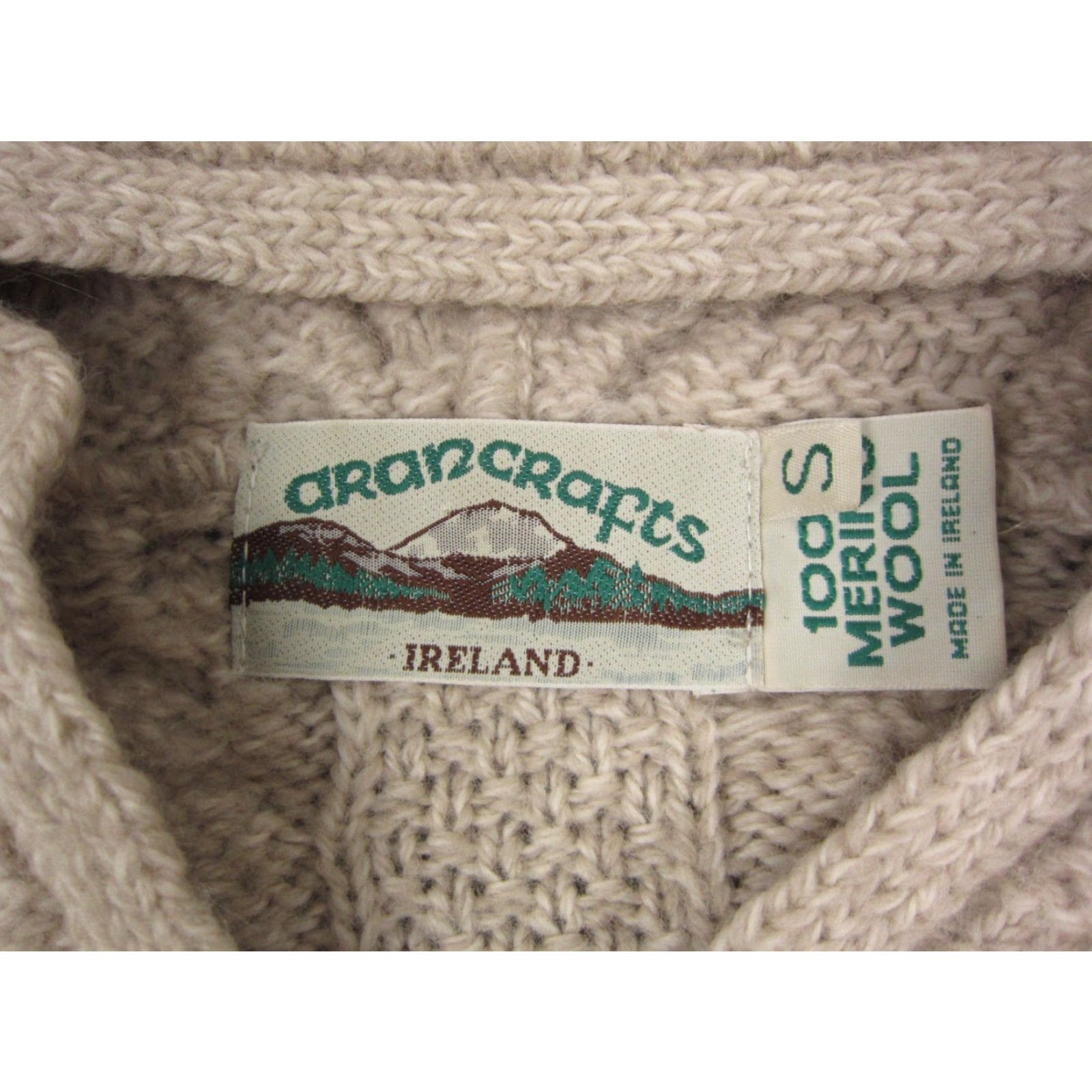 Vintage VINTAGE Aran Crafts Sweater Cardigan Womens Small S Beige Wool Full Zip 100% Knit 90s Size S / US 4 / IT 40 - 6 Thumbnail