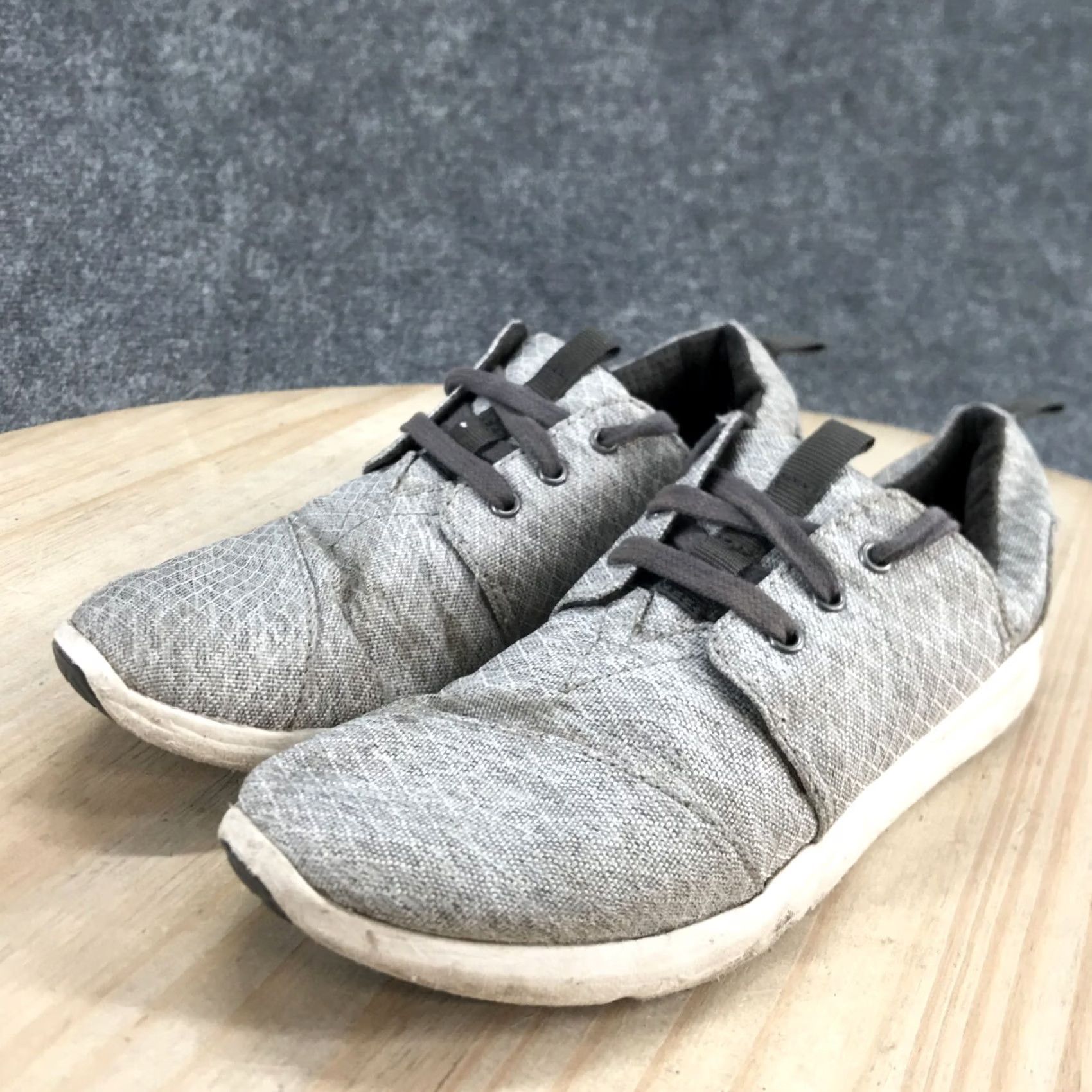 Toms TOMS Womens 6 Del Ray Sneakers Gray Canvas Round Toe Low Top Modern Athleisure Shoes Size M / US 6-8 / IT 42-44 - 3 Thumbnail