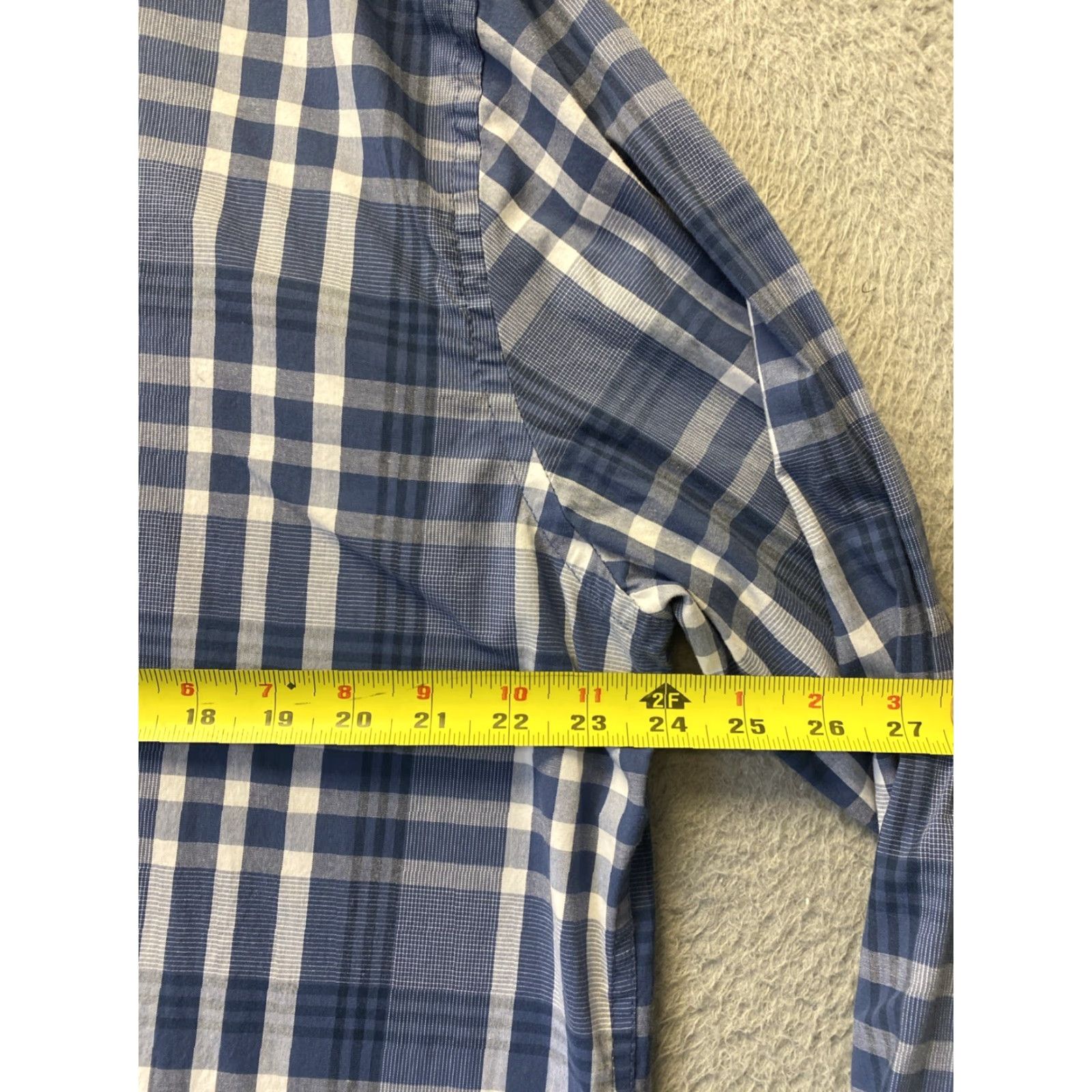 Izod IZOD Shirt Mens XL Blue Button-Down Long Sleeve Dress Classic Plaid /146-24 Mens XL Blue Button-Down Dress Shirt Classic Slim Fit Blue Mens XL Size 46R - 6 Thumbnail