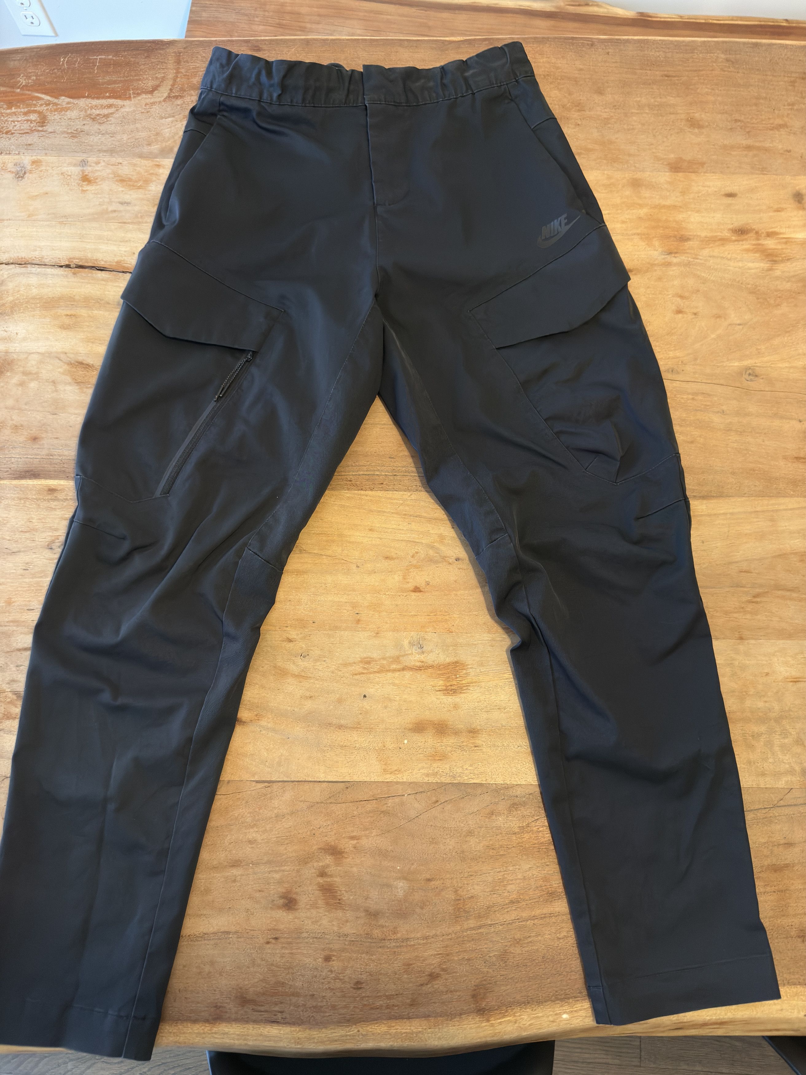 Nike Nike Sportswear Tech Woven Unlined Cargo Pants DH3866-326 Size US 30 / EU 46 - 2 Thumbnail