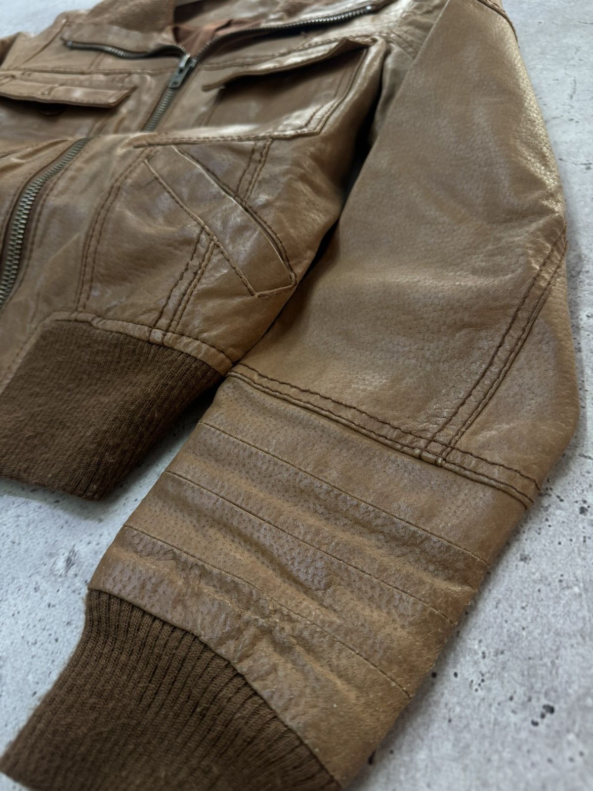 Junya Watanabe Vintage Stone Leather Undercover Style Cargo Bomber Jacket Size US S / EU 44-46 / 1 - 5 Thumbnail