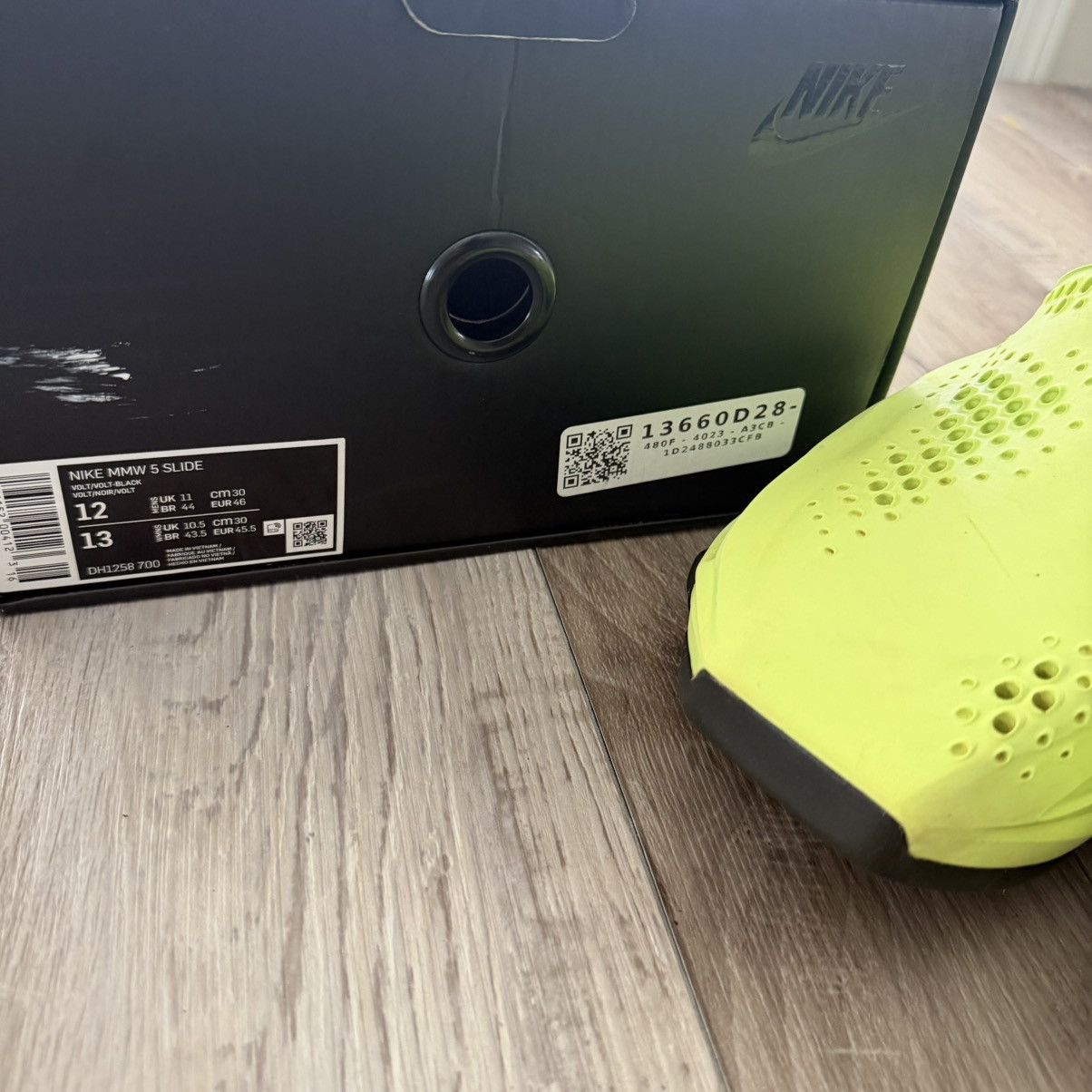 MMW × Nike NIKE • MMW 005 Slide "Volt" (12M) Size US 12 / EU 45 - 6 Thumbnail