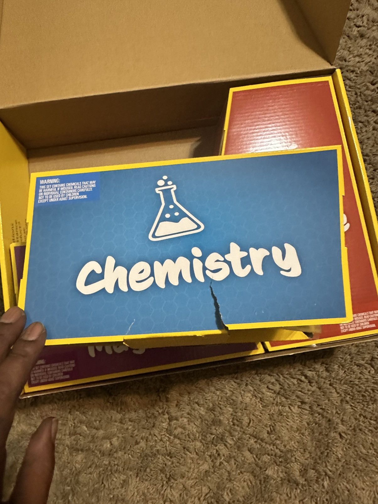 Nike 130 Experiments Science Kit Earth Chemistry Toys Magic Size US L / EU 52-54 / 3 - 6 Thumbnail