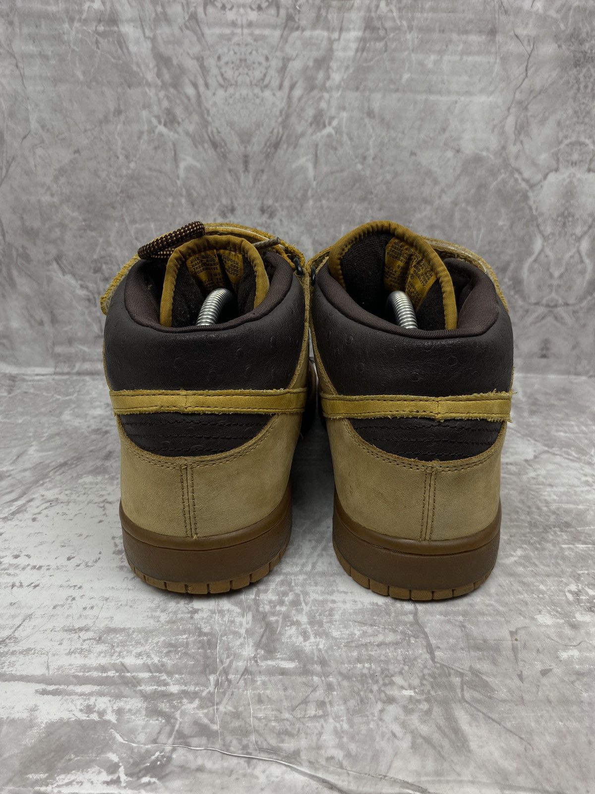 Nike Nike SB Dunk Mid Wheat Bronze 2006 Size US 9 / EU 42 - 6 Thumbnail