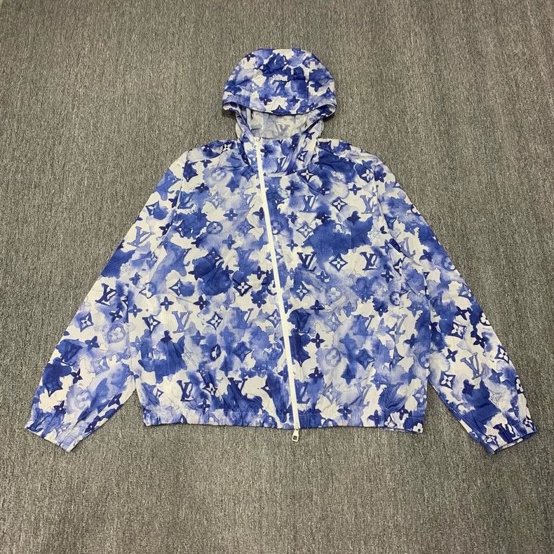 Louis Vuitton Louis Vuitton Blue ink-wash old flower full print assault Size US M / EU 48-50 / 2 - 1 Thumbnail