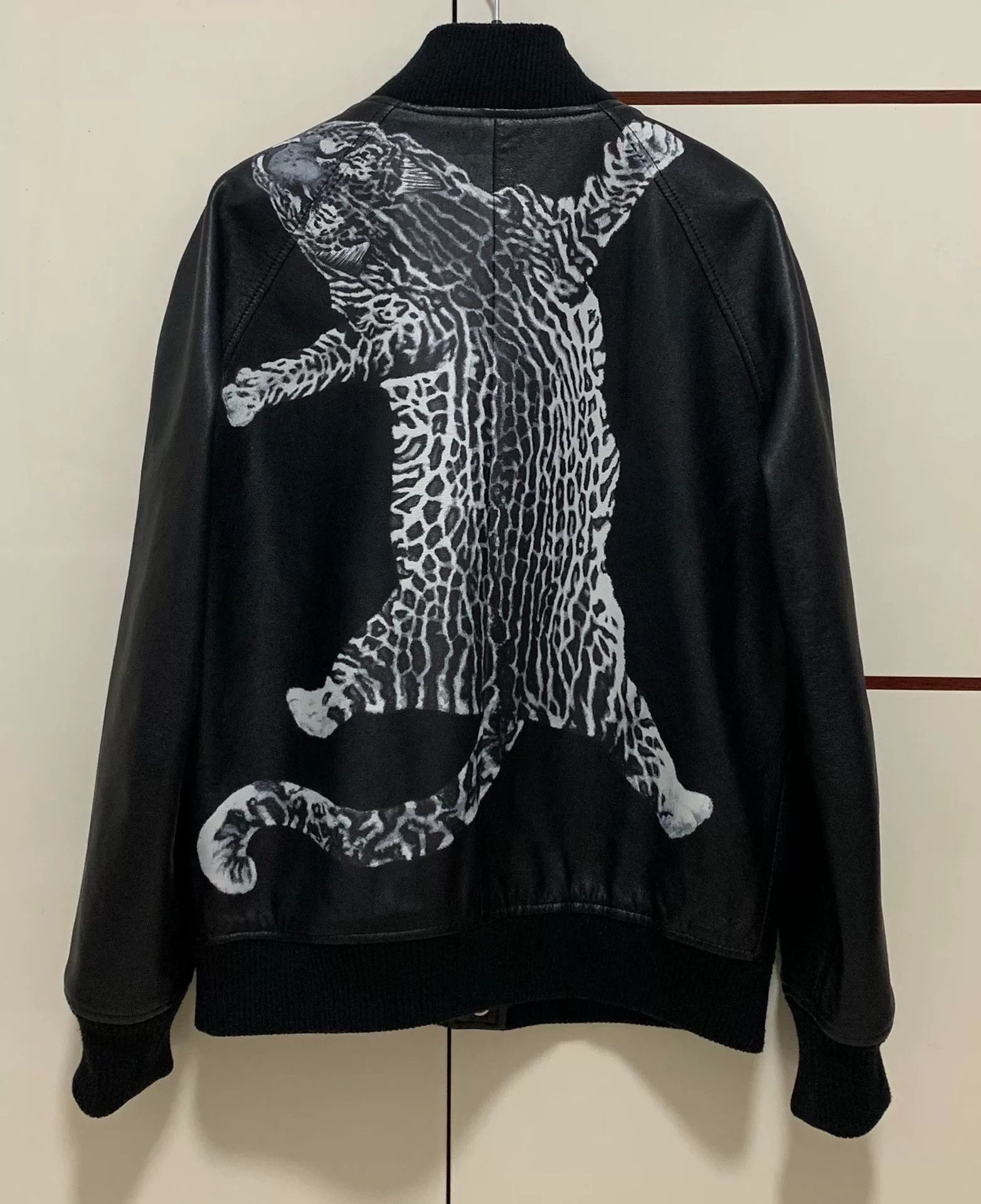 Saint Laurent Paris Saint Laurent Black Leather Leopard Jacket Size US S / EU 44-46 / 1 - 1 Thumbnail