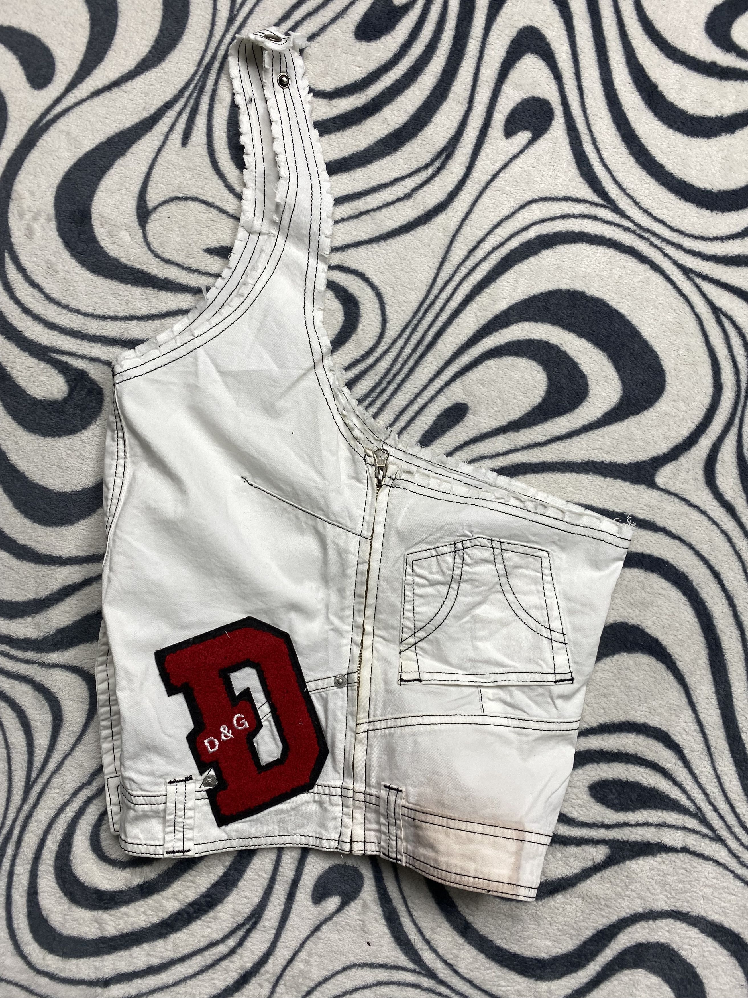 Dolce & Gabbana Dolce & Gabbana Vintage Luxury Track Suit Size 26" / US 2 / IT 38 - 8 Thumbnail