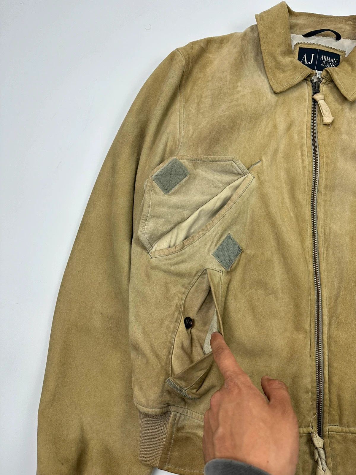 Armani Armani Jeans 90’s Cargo Pockets Suede Leather Bomber Jacket Size US L / EU 52-54 / 3 - 2 Thumbnail