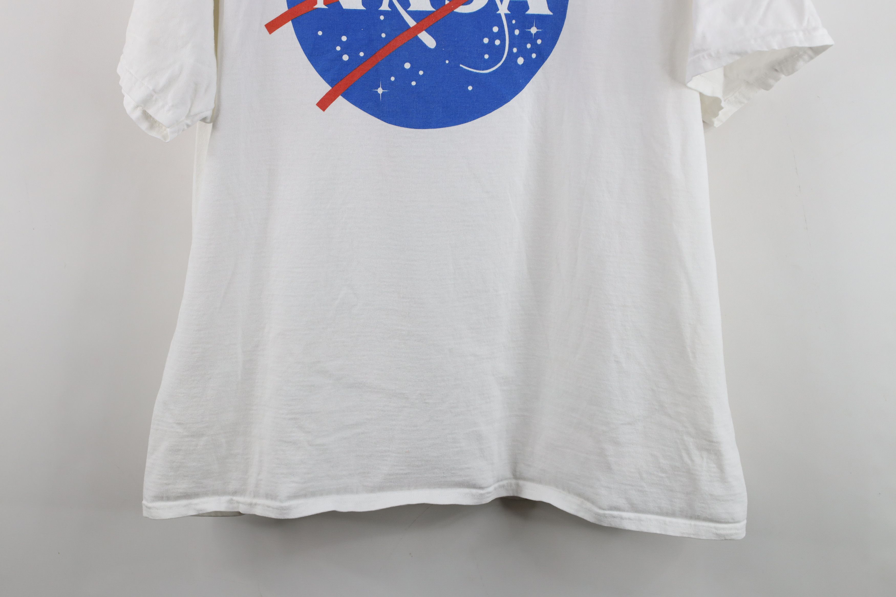 Vintage Vintage 90s Y2K NASA Space Short Sleeve T-Shirt White Cotton Size US XL / EU 56 / 4 - 3 Thumbnail