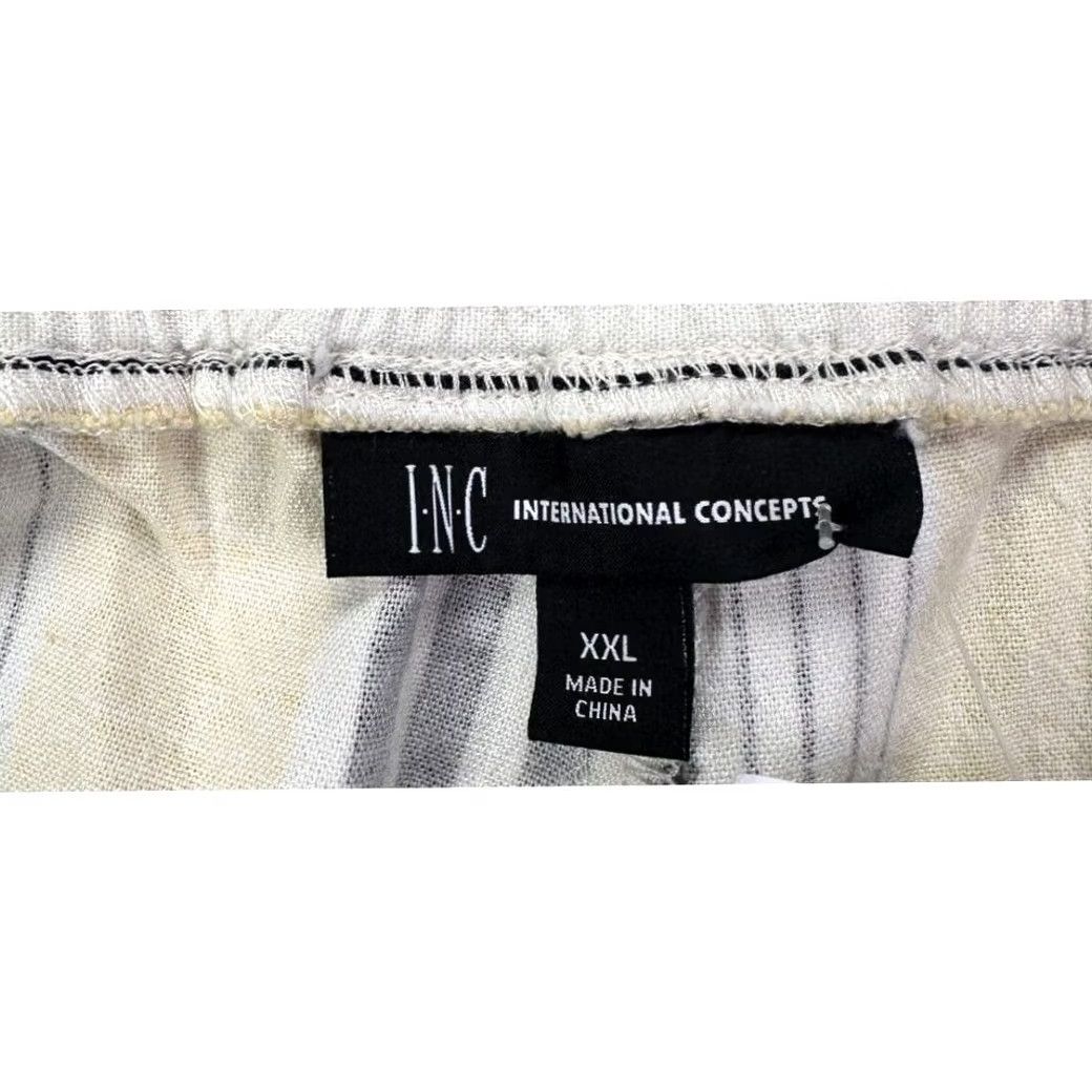 Vintage INC Shorts Womens 2XL Black Yellow Striped Unlined Mid Rise Casual Travel Mens 2XL Size 40" / US 18 - 7 Thumbnail