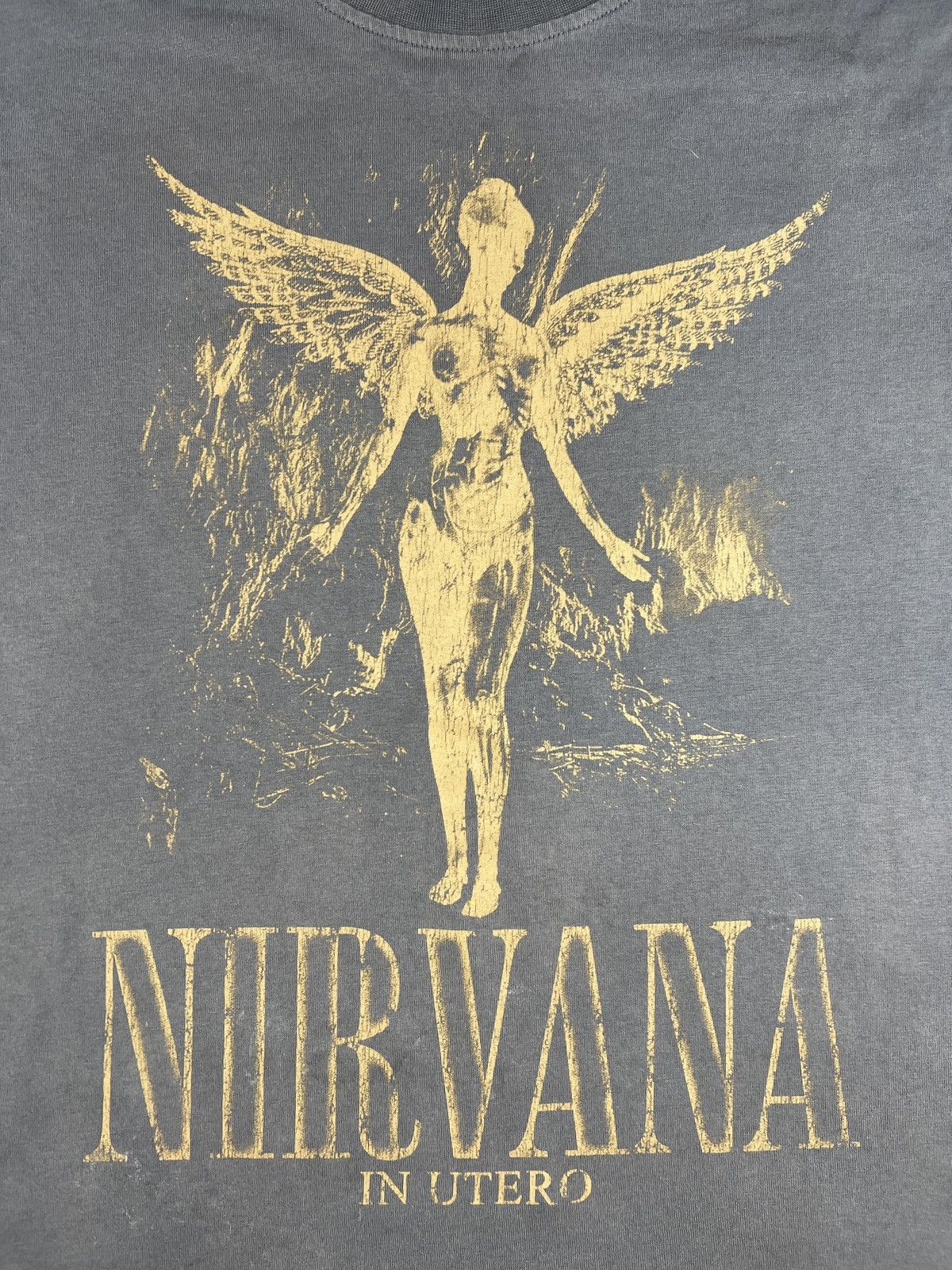 Band Tees Vintage Nirvana In Utero Logo T Shirt Mens XL Gray Size US XL / EU 56 / 4 - 4 Thumbnail