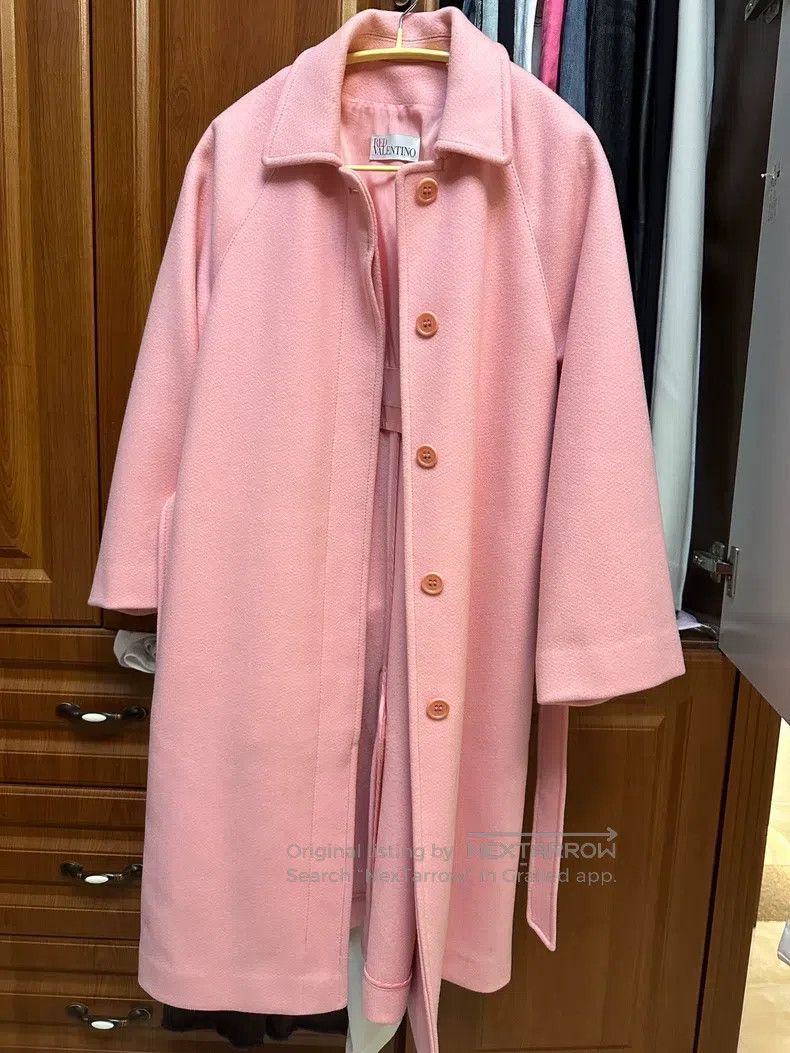 Valentino Valentino Pink coat Size M / US 6-8 / IT 42-44 - 2 Thumbnail