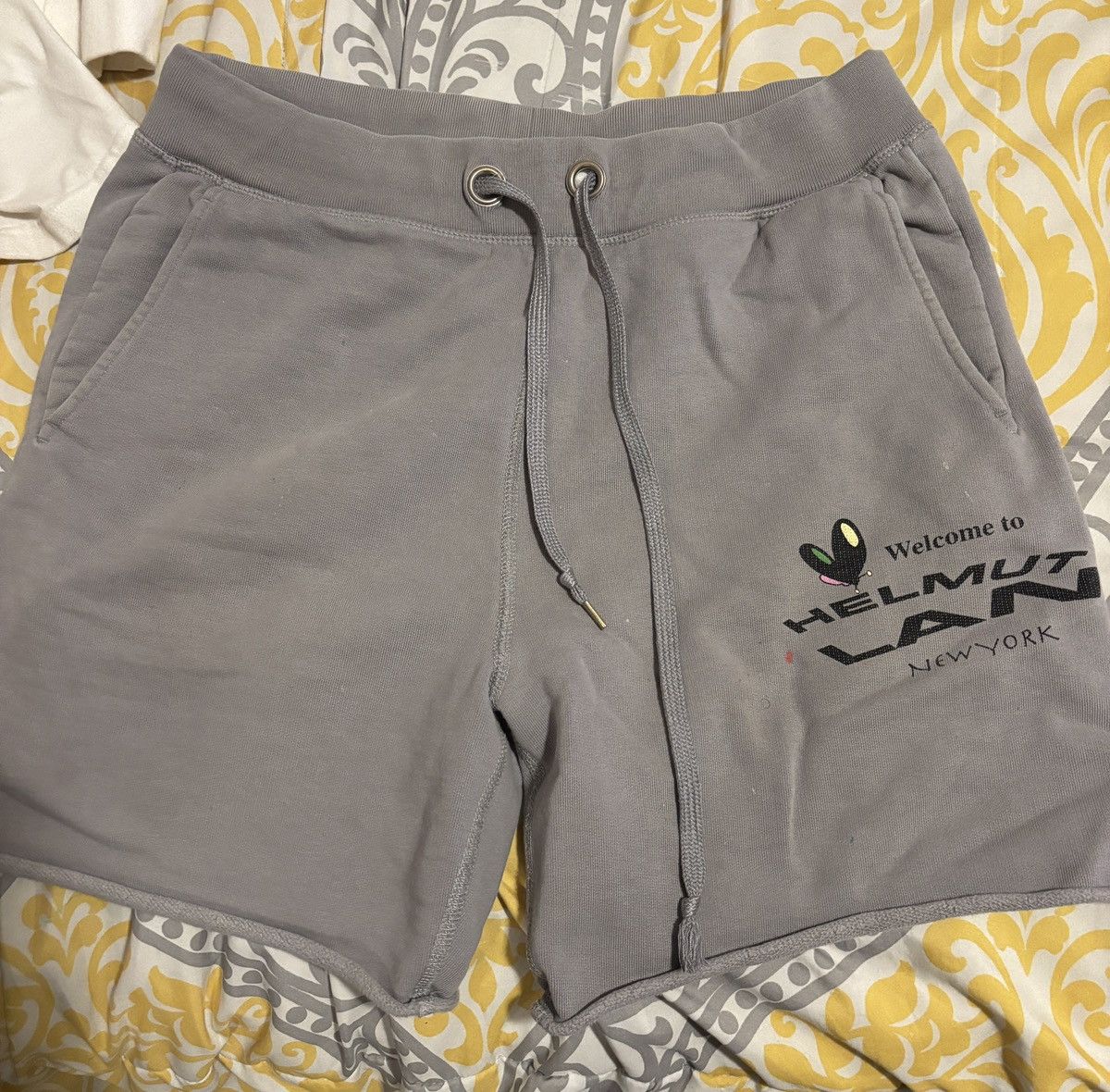 Helmut Lang Helmuth Lang mens/womens shorts Size US 28 / EU 44 - 1 Thumbnail