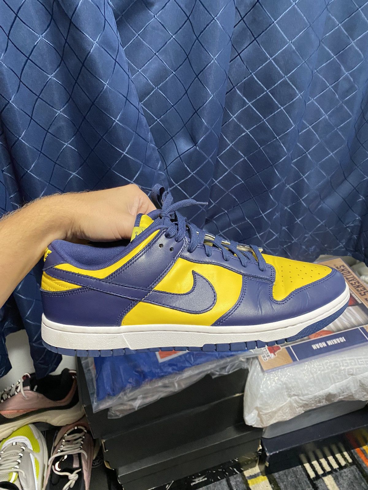 Nike Michigan dunks Size US 11.5 / EU 44-45 - 1 Thumbnail