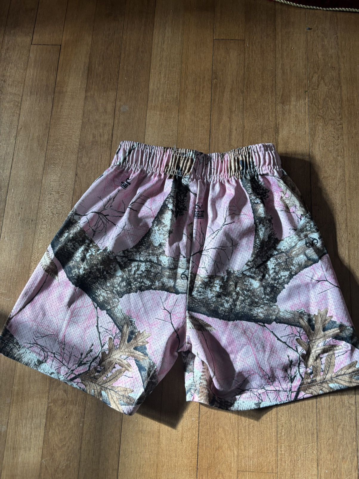 Bravest Studios Bravest studio pink wood shorts Size US 28 / EU 44 - 4 Thumbnail