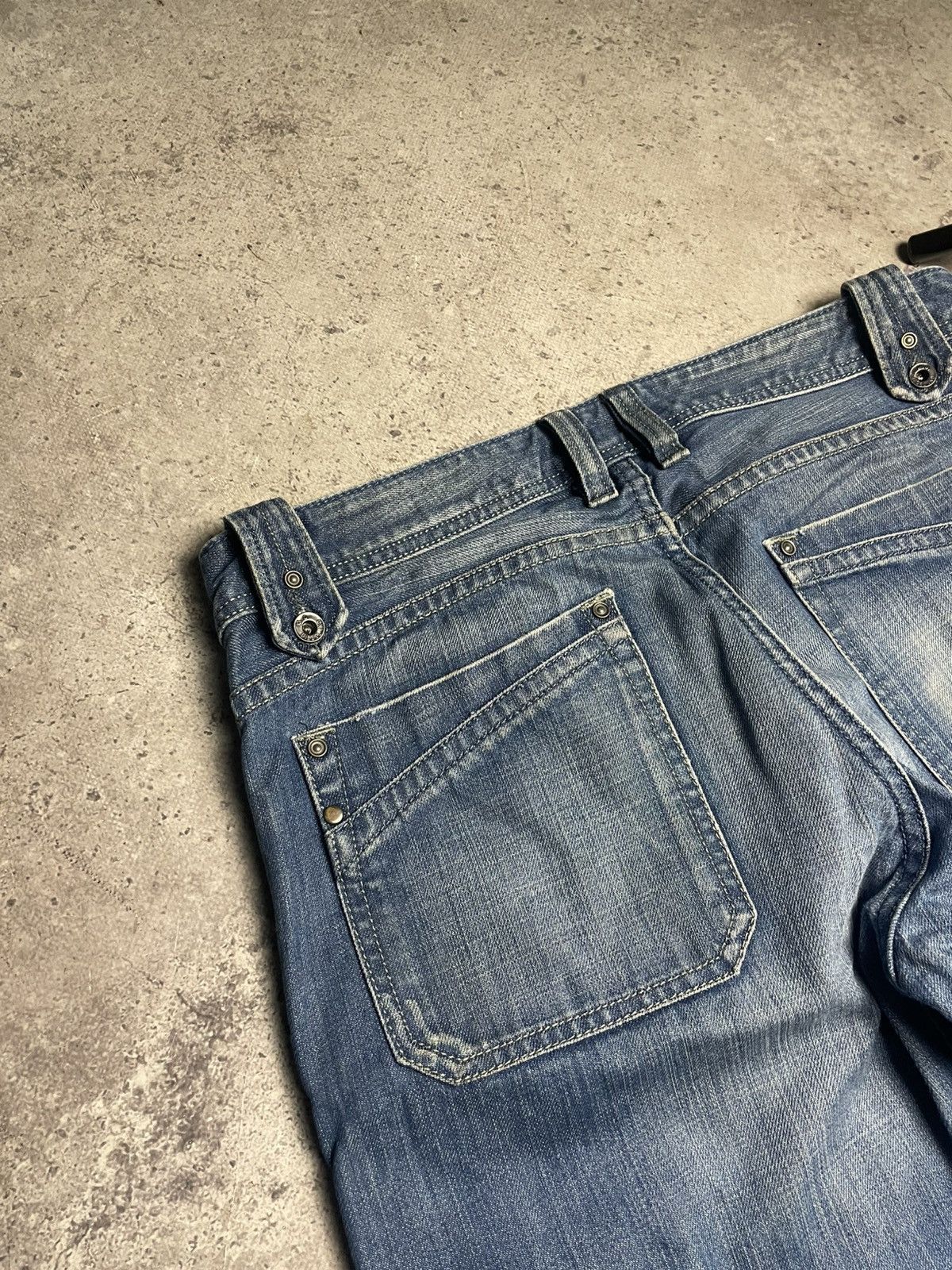 Diesel Vintage Y2K Diesel jeans baggy denim pants w33 l32 Size US 32 / EU 48 - 13 Thumbnail