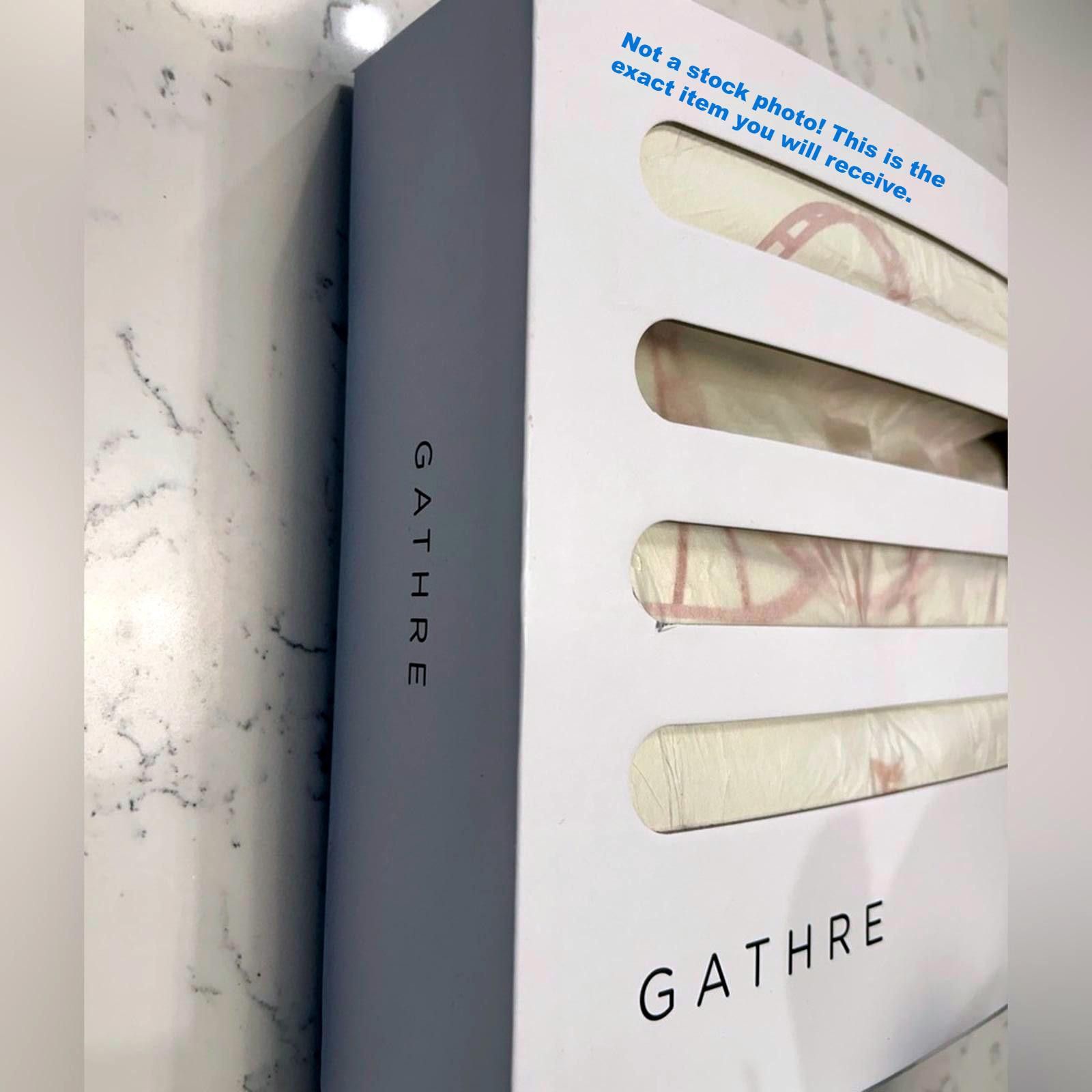Other 🦄 RARE & DISCONTINUED: Gathre Midi+ Playmat (Boulevard) Size ONE SIZE - 2 Thumbnail