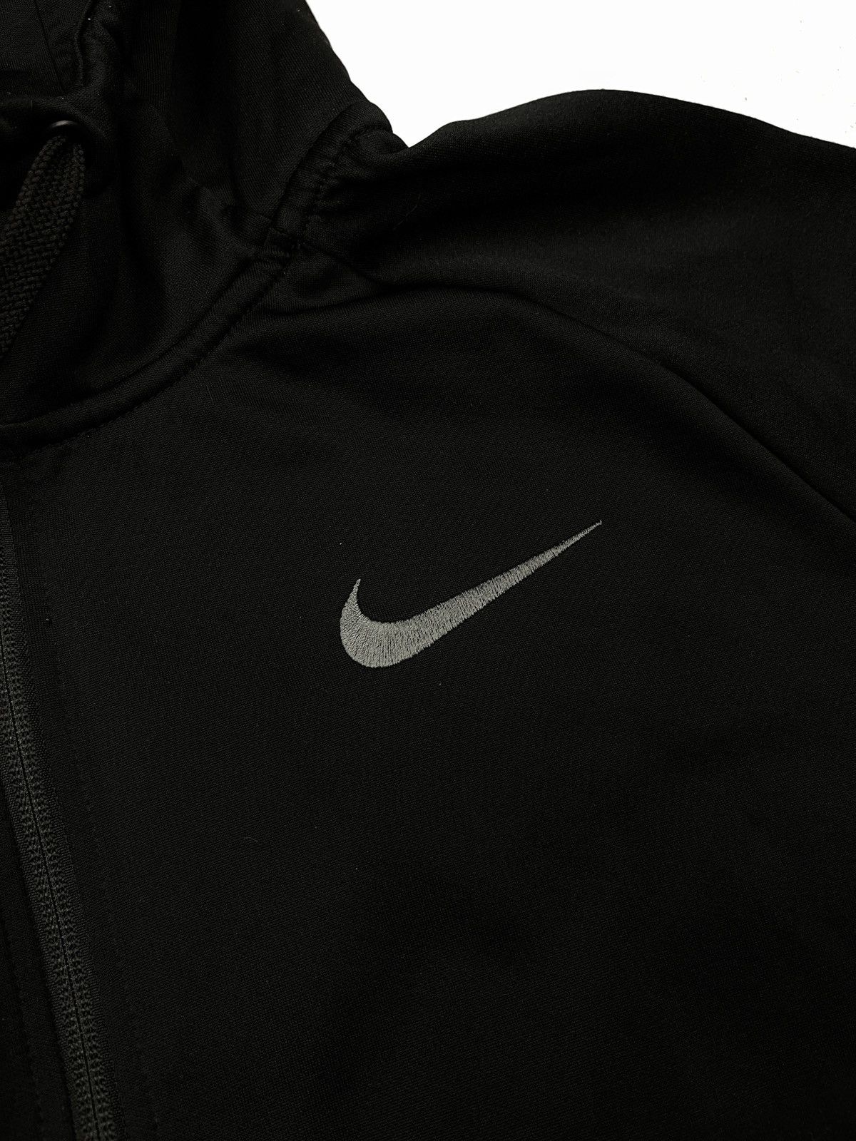 Nike Mens Nike Dri Fit Therma Zip Hoodie Black Y2K ACG TN Size US XL / EU 56 / 4 - 5 Thumbnail