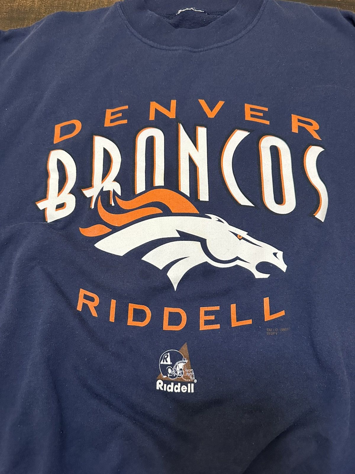 Riddell VTG 1999 Denver Broncos Sweatshirt Riddell Large-Missing Tag Size US L / EU 52-54 / 3 - 2 Thumbnail