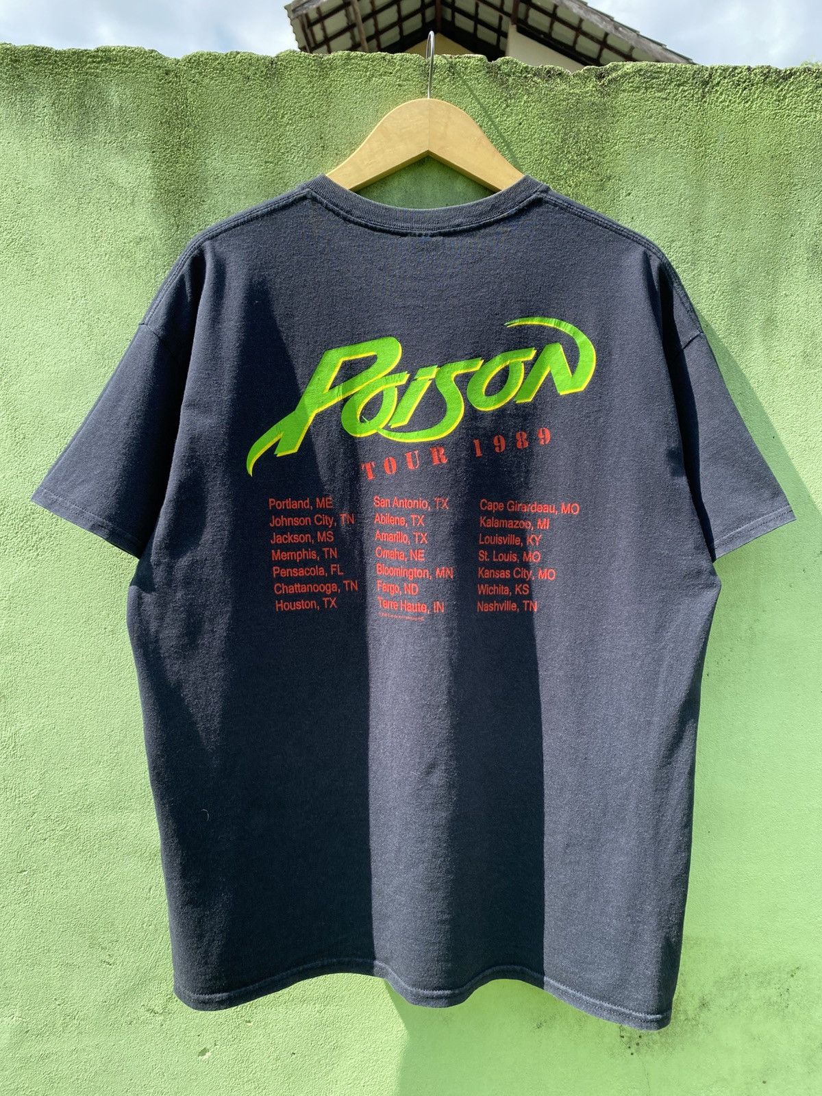 Band Tees VINTAGE 00’s POISON BAND TEES OPEN UP AND SAY AHH TOUR 1989 Size US XL / EU 56 / 4 - 2 Thumbnail