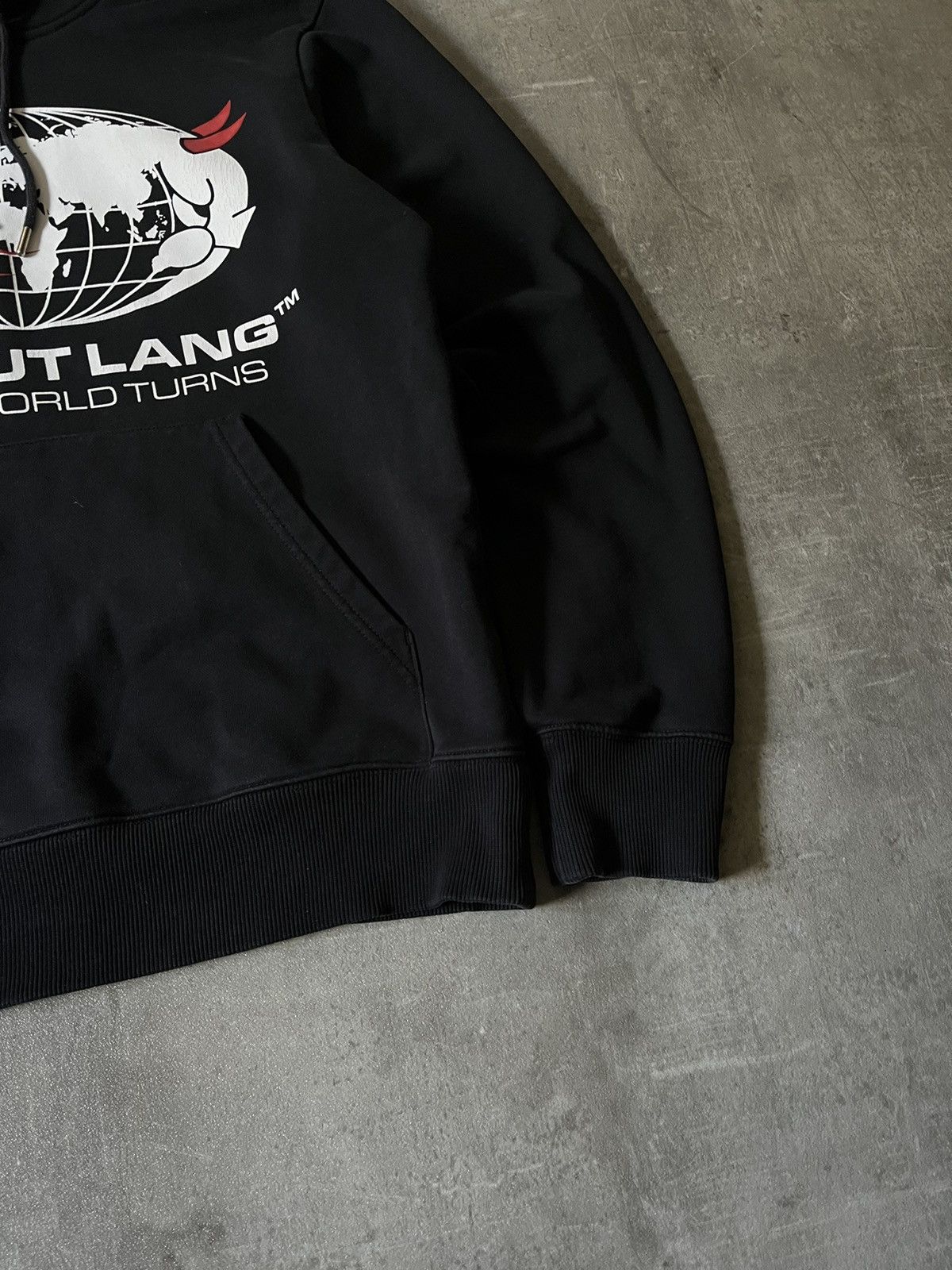 Helmut Lang Helmut Lang „ As The World Turns” black hoodie Size US M / EU 48-50 / 2 - 6 Thumbnail