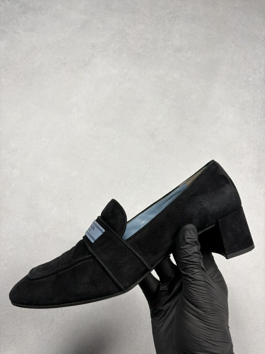 Prada Prada Milano Suede Logo Strap Block Heel Loafers Black 38.5 Size US 8.5 / IT 38.5 - 17 Thumbnail