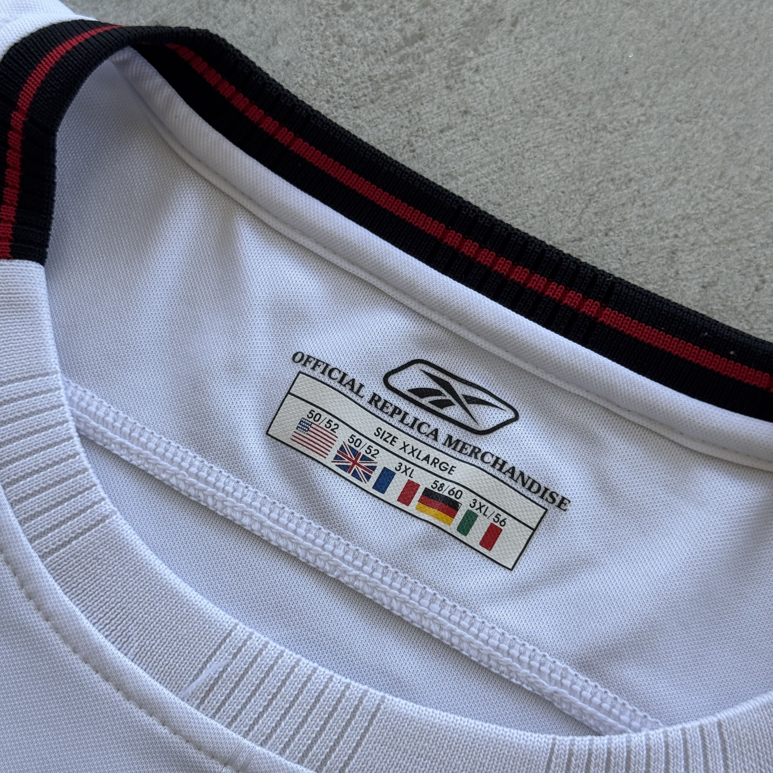 Reebok Reebok Liverpool FC 2003 Away Jersey Gilbertson 69 XXL Size US XXL / EU 58 / 5 - 11 Thumbnail