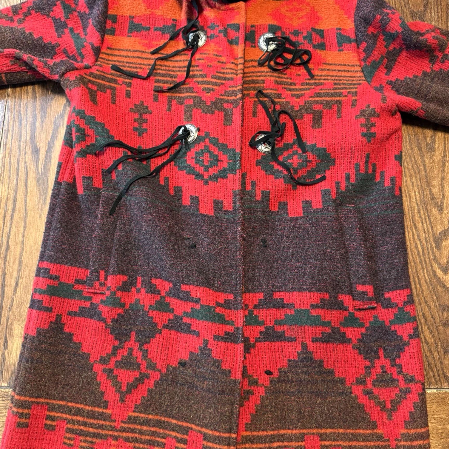 Vintage VTG Woolrich Wool Jacket Women Large Red Aztec Duster Blanket Trench Coat USA Long 52x24 Pit to Pit Size L / US 10 / IT 46 - 2 Thumbnail