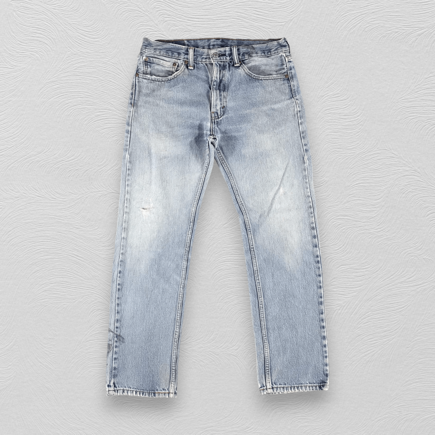 Vintage Levis 505 Jeans Medium Wash Denim KJ1079