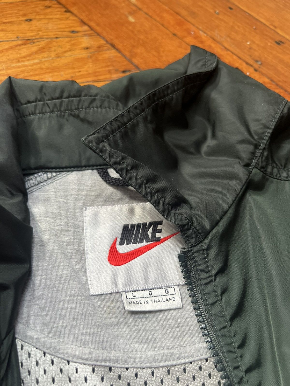 Nike × Vintage Vintage Nike Forest Green Track Jacket Size US L / EU 52-54 / 3 - 2 Thumbnail