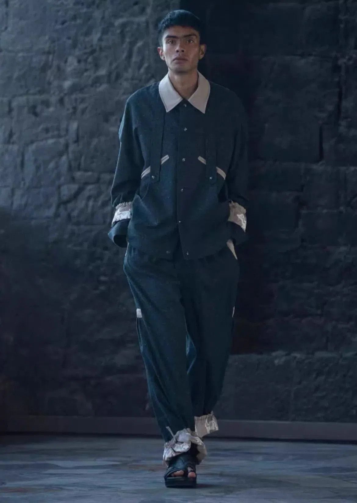 Kiko Kostadinov Blue Button-Front Jacket with Contrast Collar. Size US S / EU 44-46 / 1 - 9 Thumbnail
