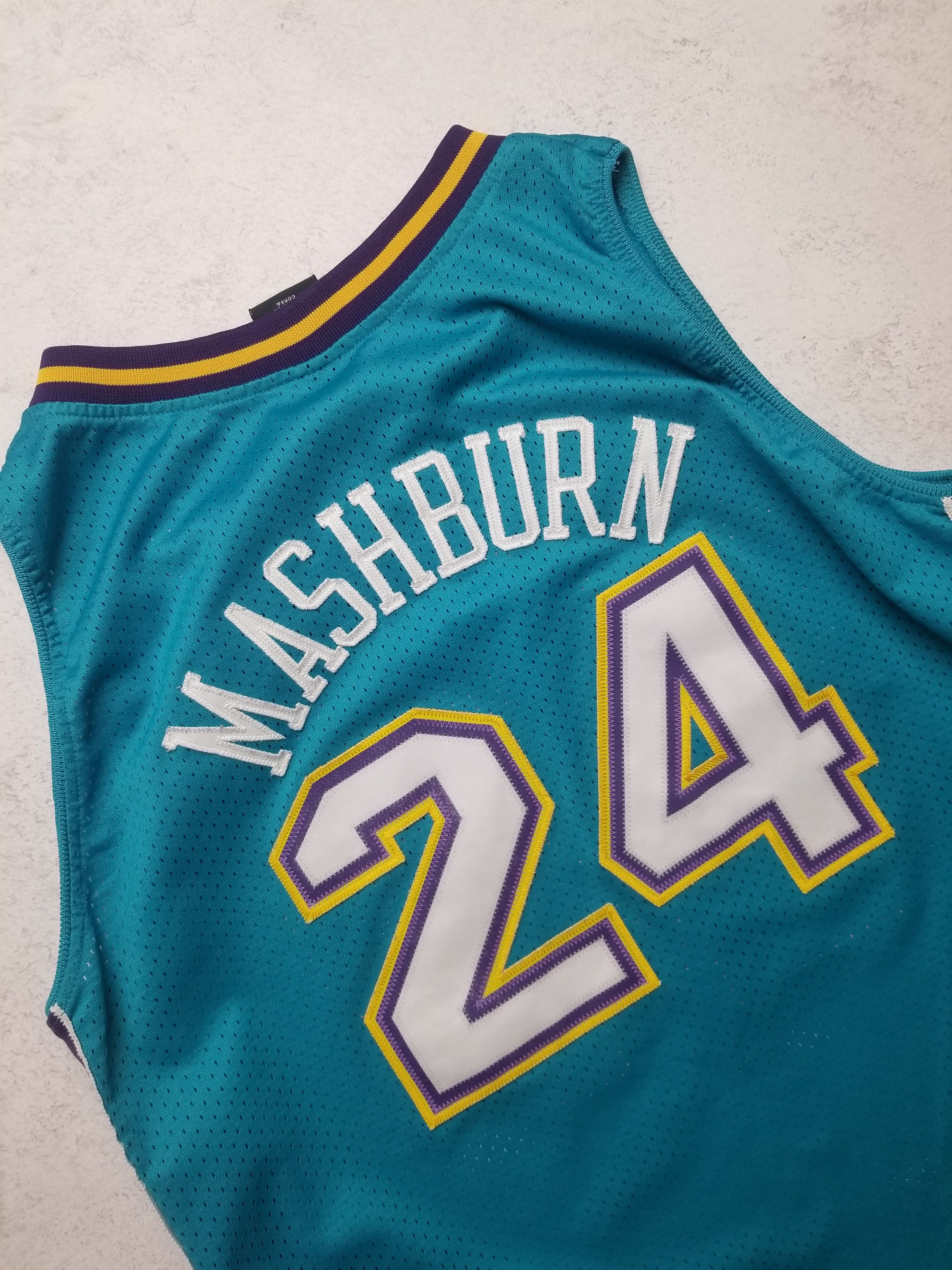 Nike Nike New Orleans Hornets Jamal Mashburn Jersey Size Youth L Size US XS / EU 42 / 0 - 5 Thumbnail