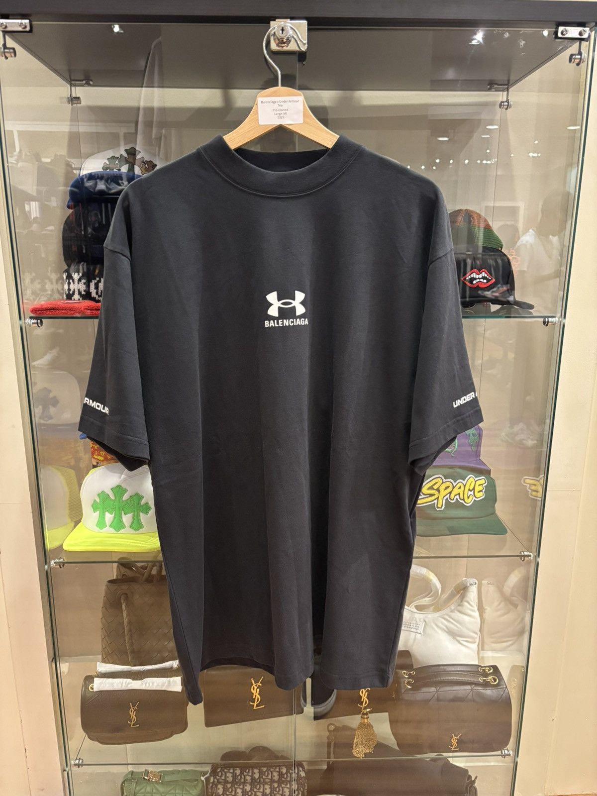Balenciaga × Under Armour Balenciaga x Under Armour Tee Size US M / EU 48-50 / 2 - 1 Thumbnail