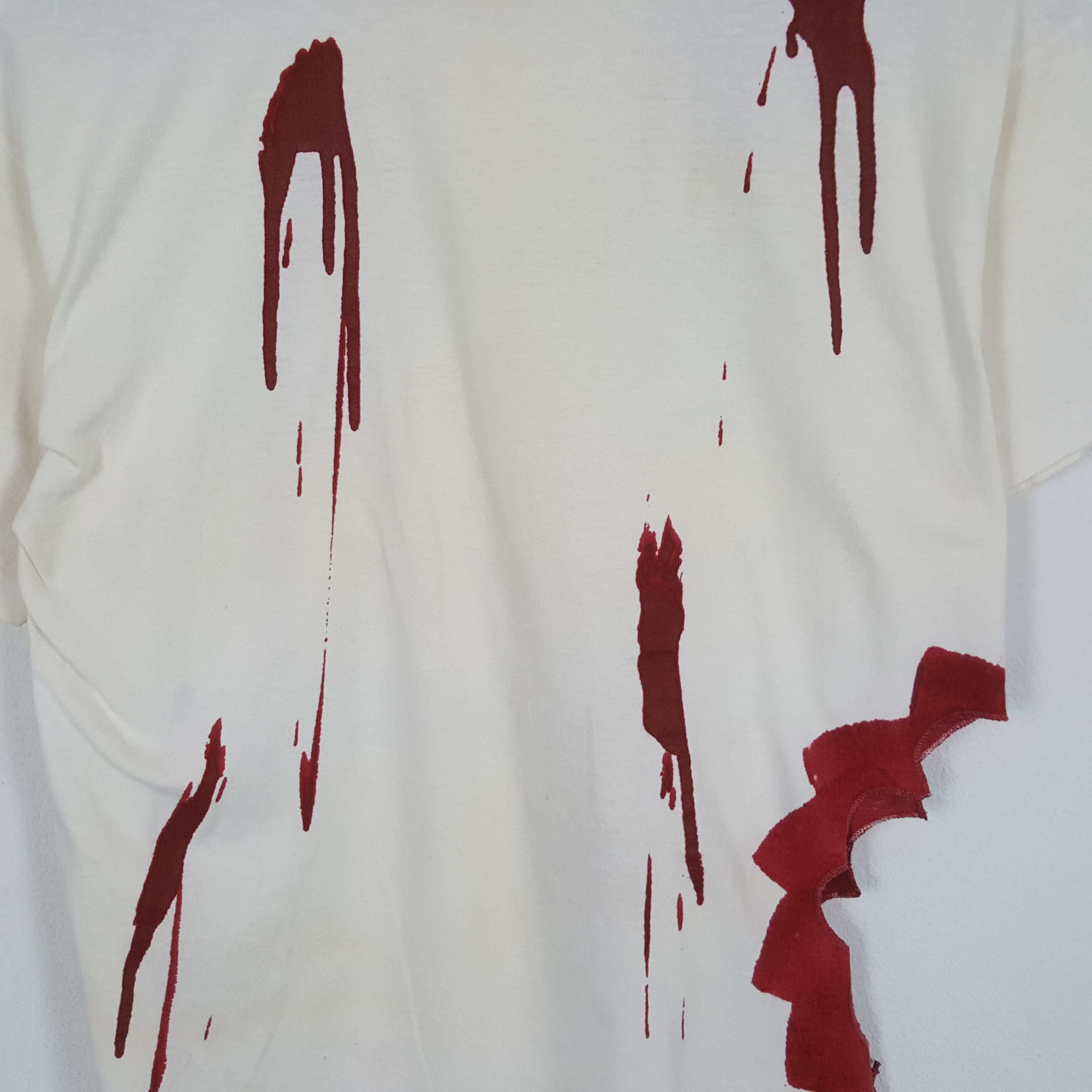 Vintage SHARK CATCHERS CLUB Shark Attack Vintage Tshirt Size US L / EU 52-54 / 3 - 4 Thumbnail