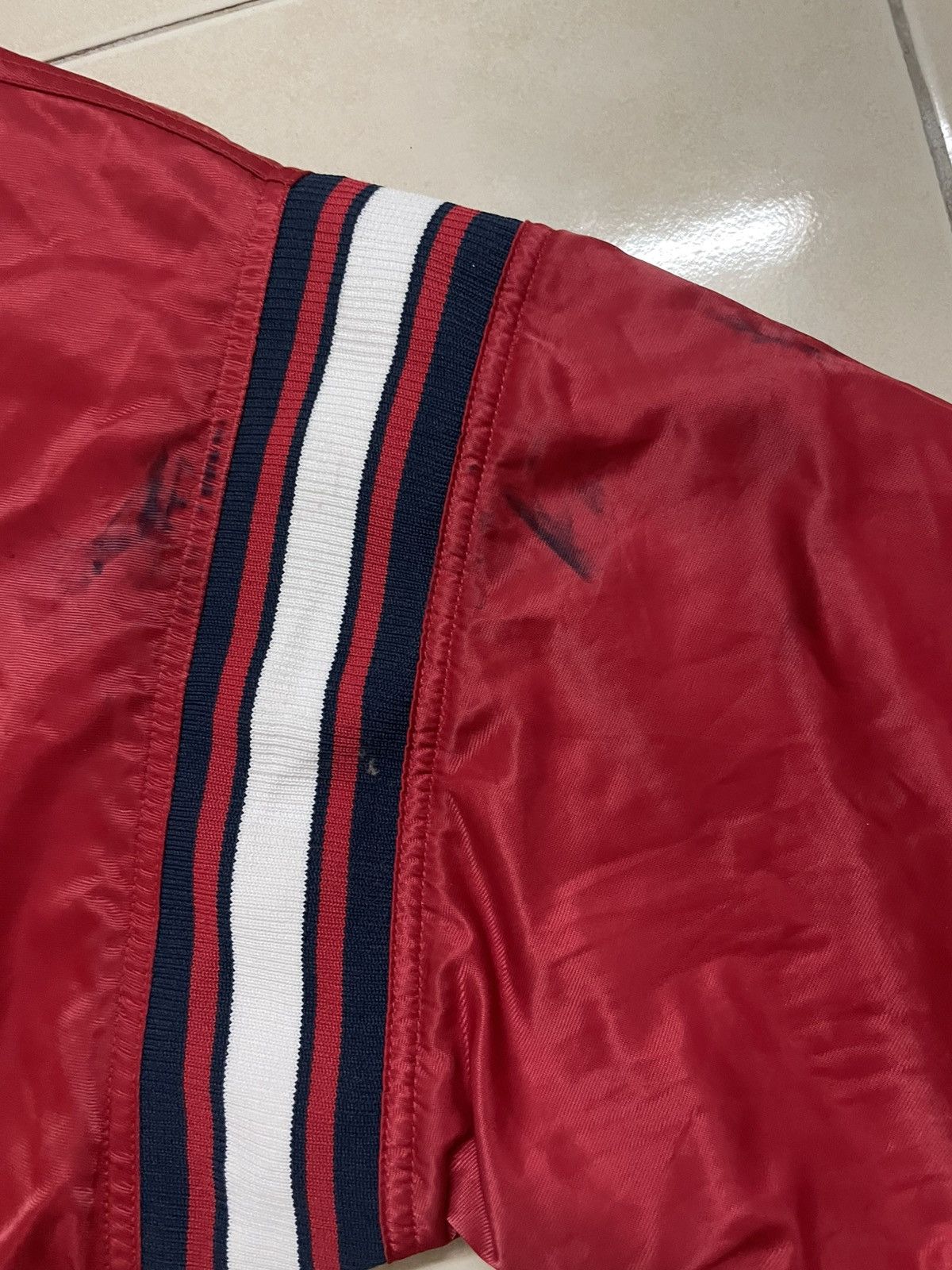 MLB Vintage 90s Red Cleveland Indians MLB Starter Bomber Jacket Size US M / EU 48-50 / 2 - 6 Thumbnail
