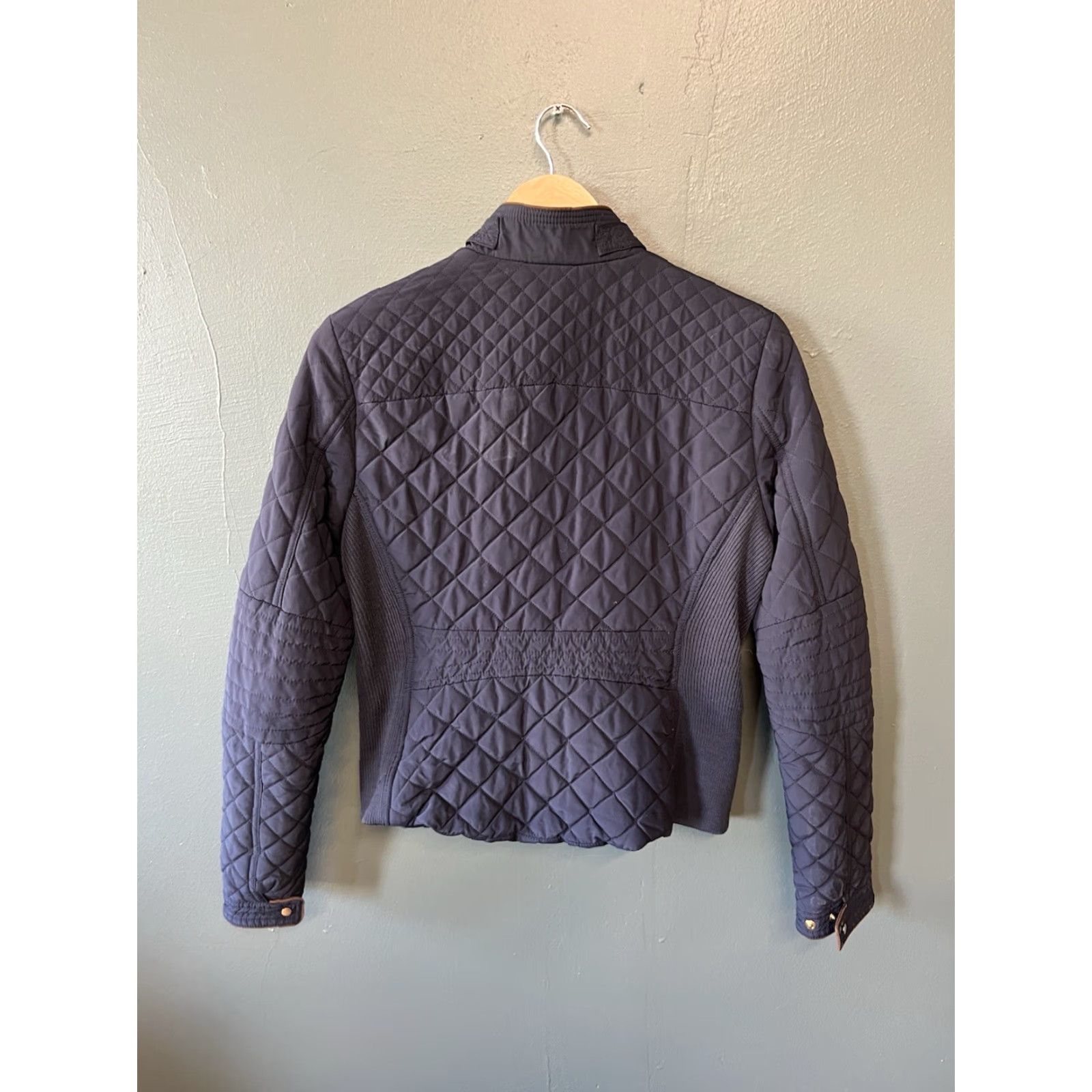 Zara Zara Woman Blue Full Zip Quilted Jacket Long Sleeve M Medium Womens Jacket Quilted Full Zip Blue Size M / US 6-8 / IT 42-44 - 2 Thumbnail