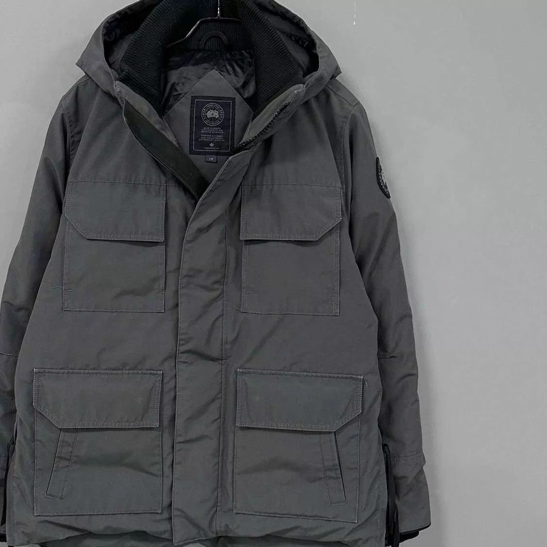 Canada Goose Canada Goose Black Label Dark Gray Tear Pocket Down Jacket L Size US L / EU 52-54 / 3 - 1 Thumbnail