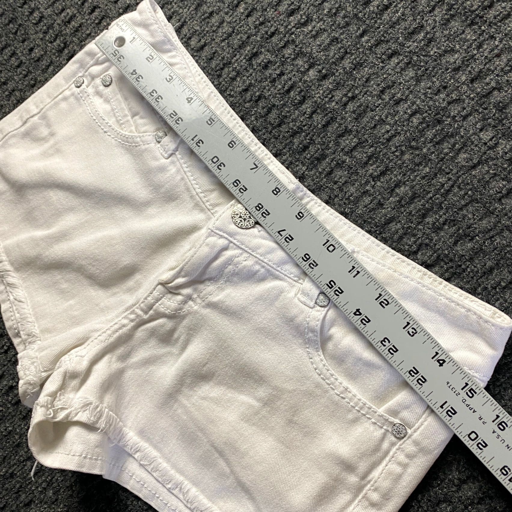 Denime VINTAGE Blue Spice Denim Shorts Womens 7 White 2" Inseam 90s Bohemian Grunge Low Rise Ultra Low Rise 2" Inseam Replacement? Size 28" / US 6 / IT 42 - 7 Thumbnail
