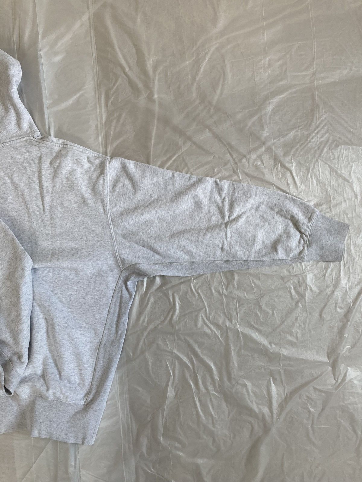 Yeezy Yeezy Season 4 Hoodie grey Size US L / EU 52-54 / 3 - 7 Thumbnail