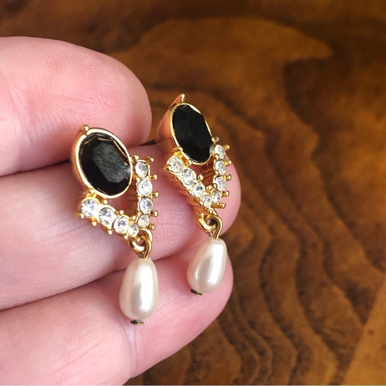 Vintage Vintage elegant faceted black stone pierced earrings Size ONE SIZE - 5 Thumbnail