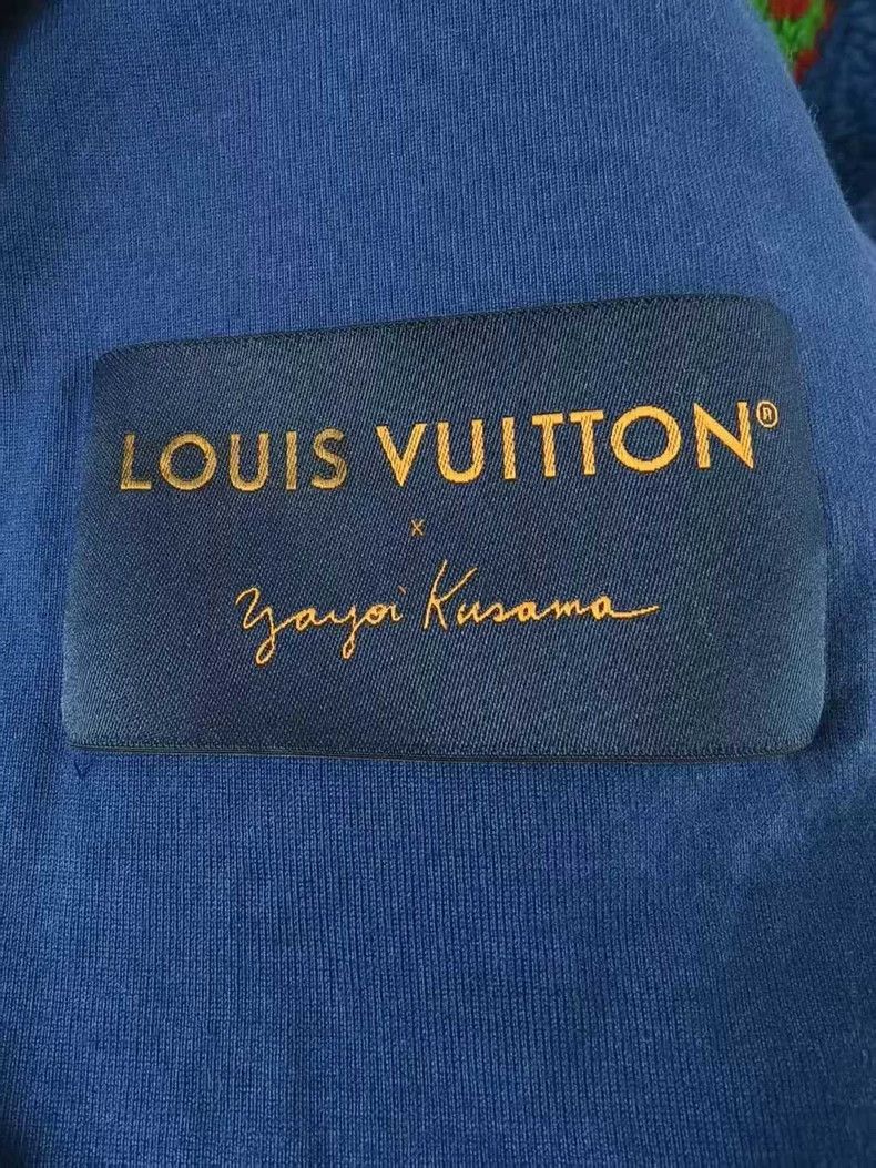 Louis Vuitton Louis Vuitton Yayoi Kusama Co-branded Blue Printed Full Lo Size US L / EU 52-54 / 3 - 3 Thumbnail