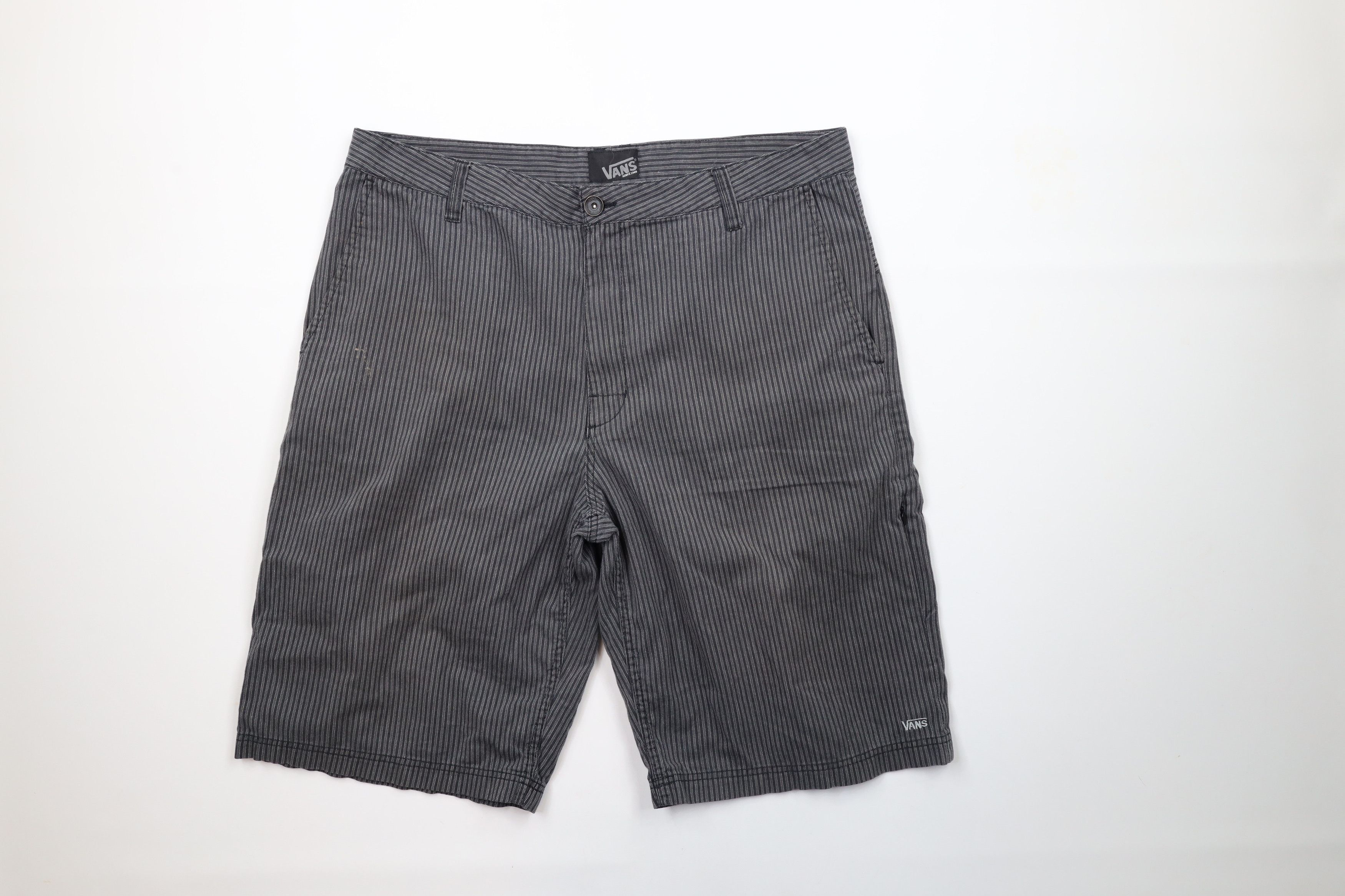 Vans × Vintage Vintage Vans Skateboarding Out Striped Loose Fit Shorts Gray Size US 38 / EU 54 - 1 Thumbnail
