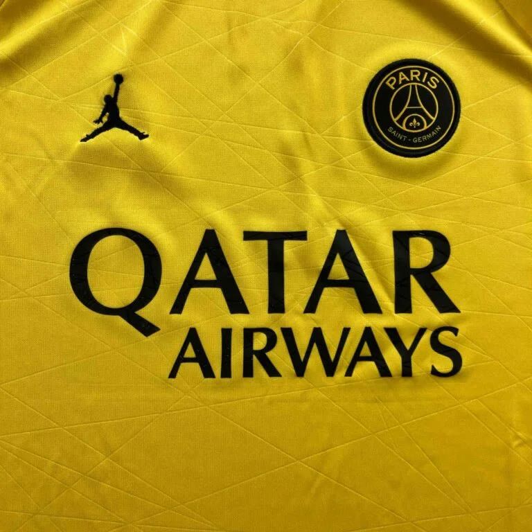 Jordan Brand NEW PSG Paris Saint-Germain Jordan training football jersey Size US M / EU 48-50 / 2 - 4 Thumbnail