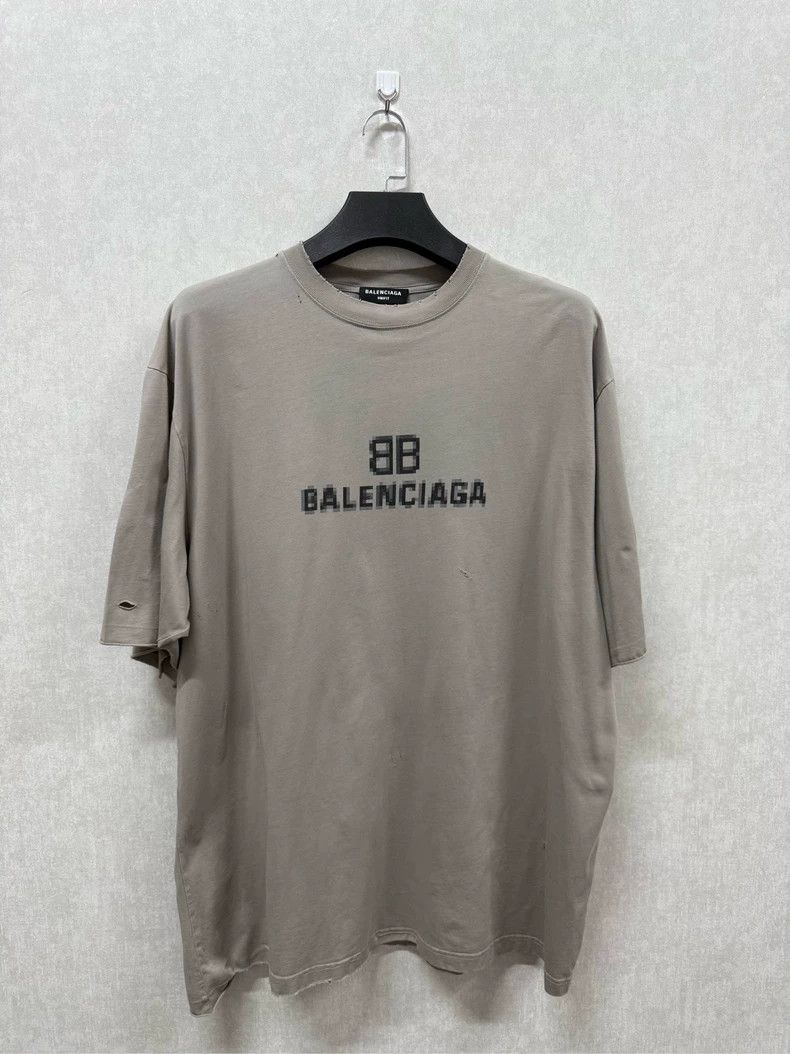 Balenciaga Balenciaga Mosaic Fuzzy Letter Print Short Sleeve S Size Size US S / EU 44-46 / 1 - 1 Thumbnail