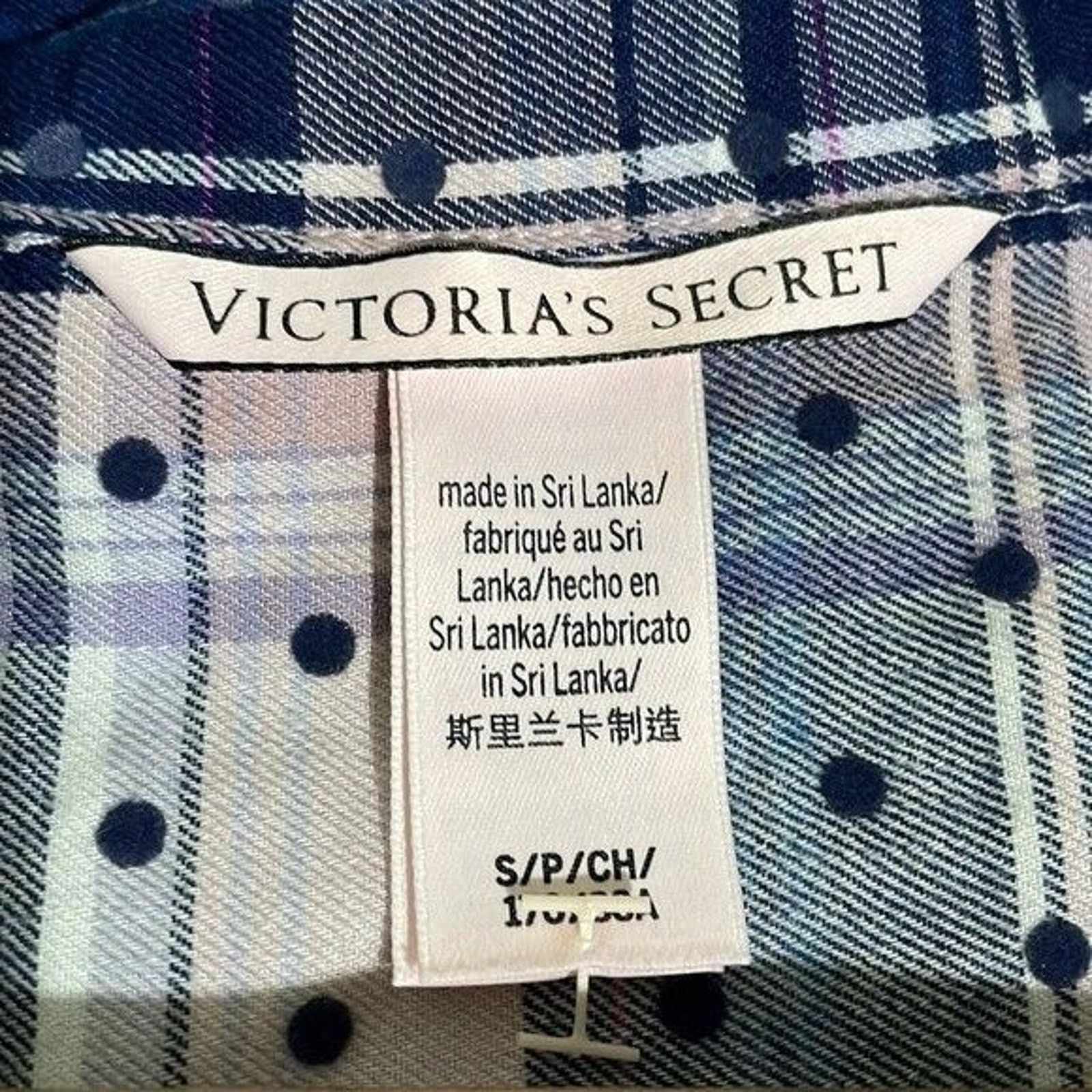 Victoria's Secret Victoria's Secret NightShirt Womens Small Plaid Button Front Size ONE SIZE - 10 Thumbnail
