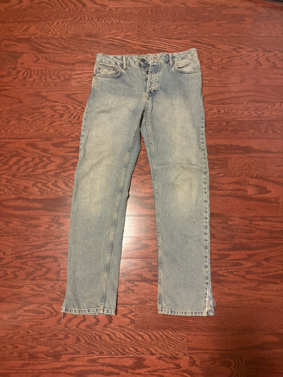 Topman TOPMAN Standard faded blue wash jeans Size US 31 - 1 Thumbnail