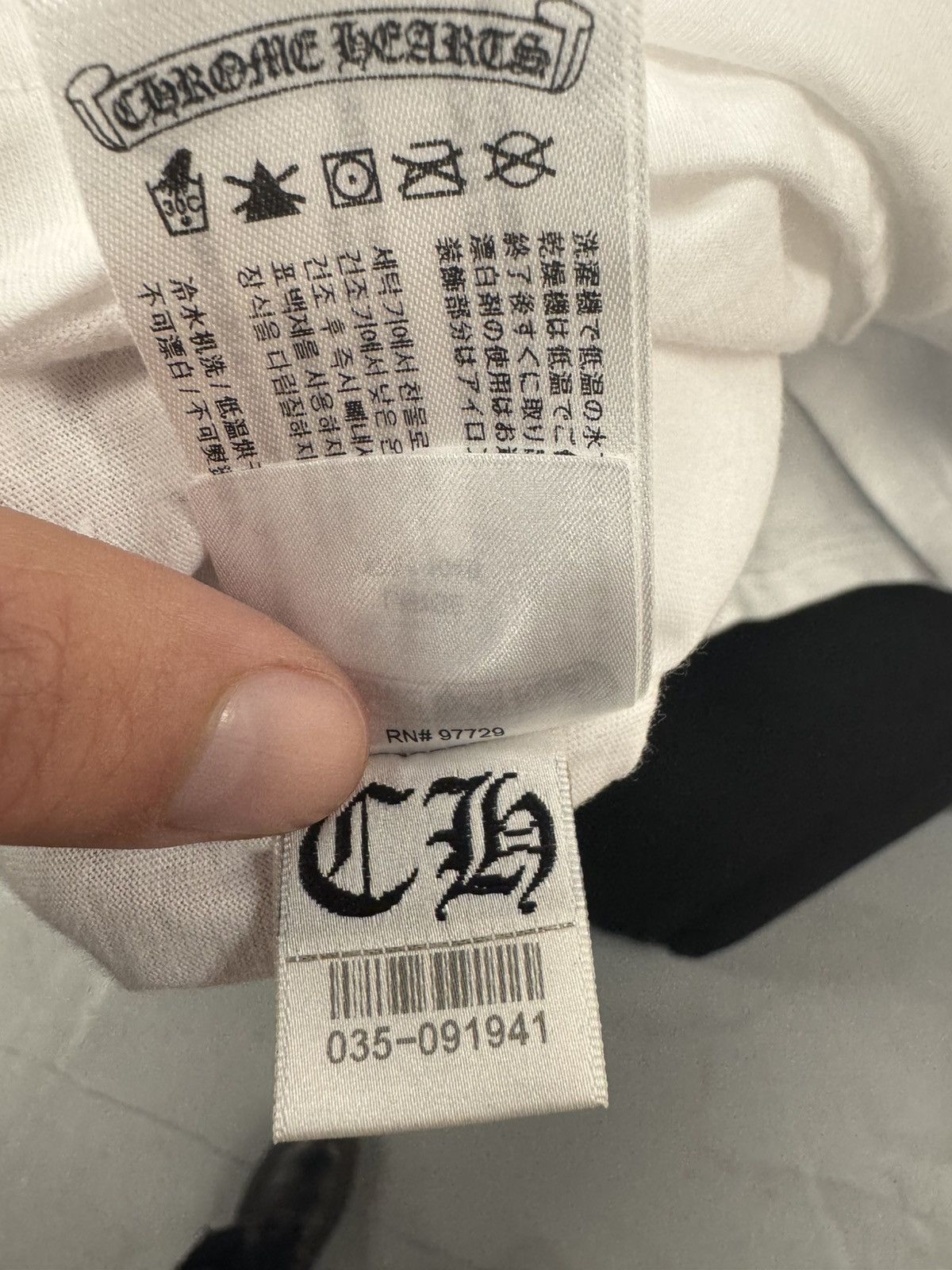 Chrome Hearts Chrome Hearts Script Neck Logo Triple White Long Sleeve Size US L / EU 52-54 / 3 - 8 Thumbnail
