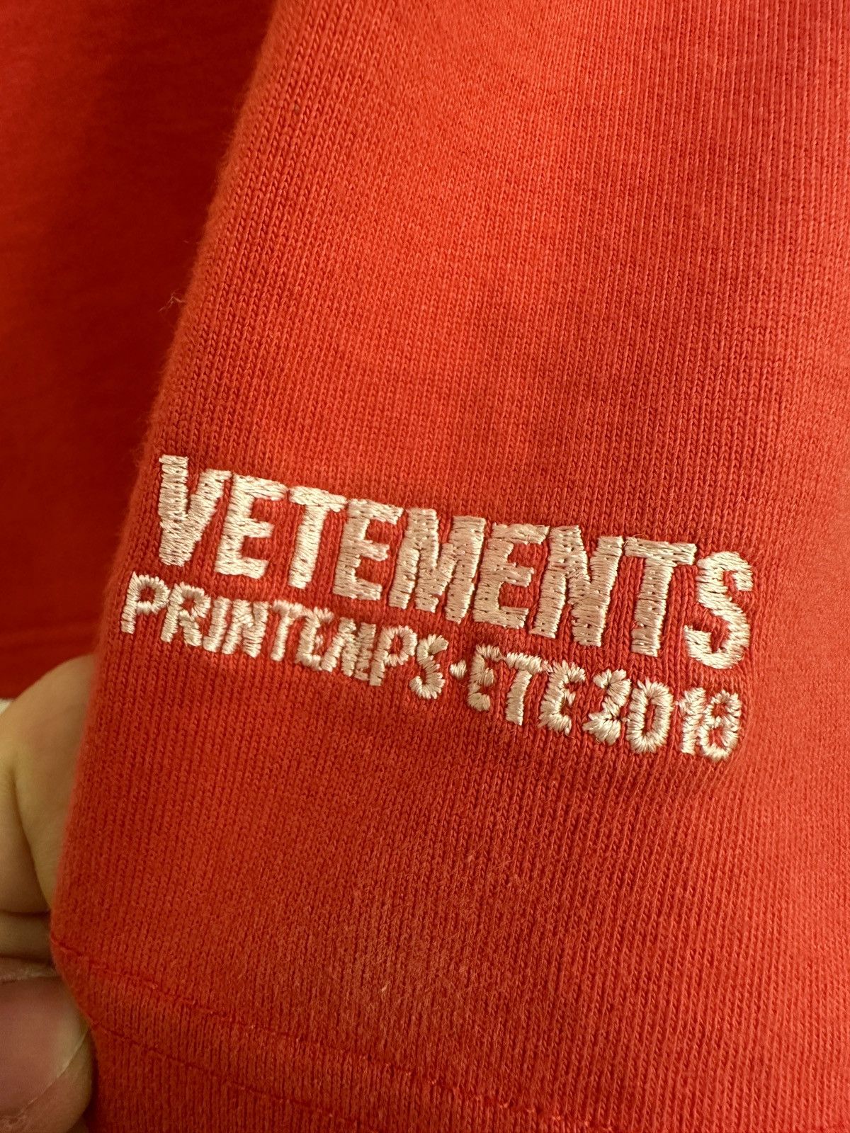 Tommy Hilfiger × Vetements Vetements x Tommy Hilfiger Layered Hoodie Size US S / EU 44-46 / 1 - 7 Thumbnail