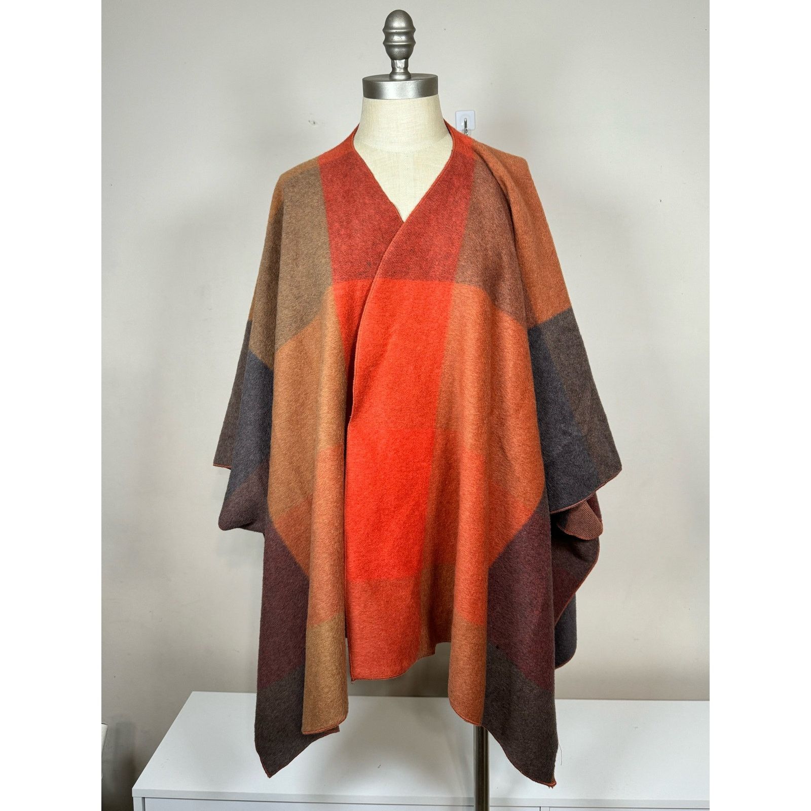 Unknown London Ichi Winter Warm Patchwork Cape Poncho Vintage Rare Women’s Size M / US 6-8 / IT 42-44 - 1 Thumbnail