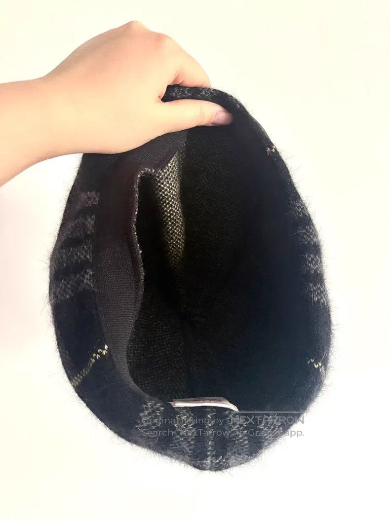 Vivienne Westwood Vivienne Westwood Gray and black checkered Saturn pom-pom Size ONE SIZE - 9 Thumbnail